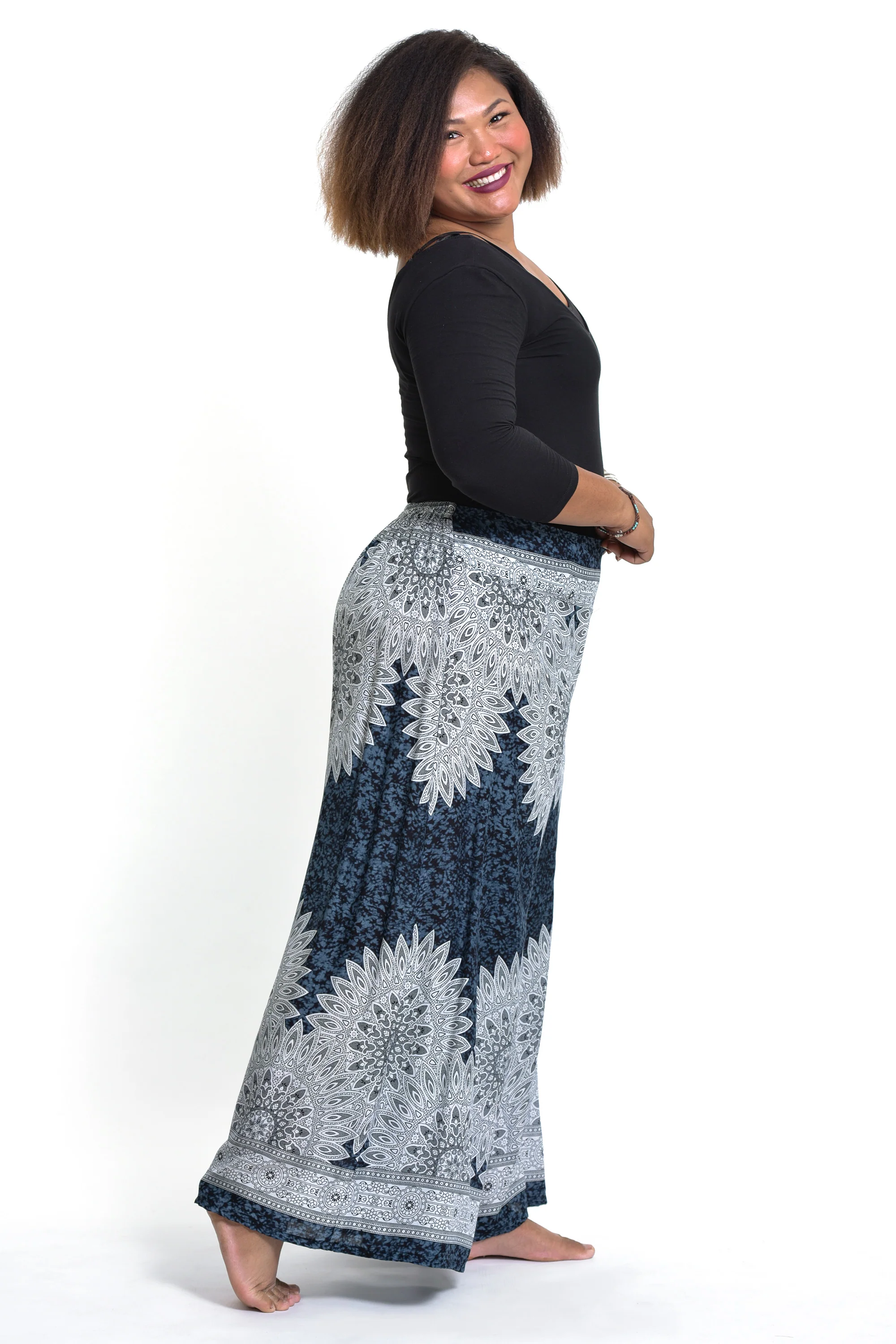 2426-Plus-Size-Marble-Mandalas-Palazzo-Style-Harem-Pants-in-Indigo-3.webp Plus Size Marble Mandalas Palazzo Style Harem Pants in Indigo