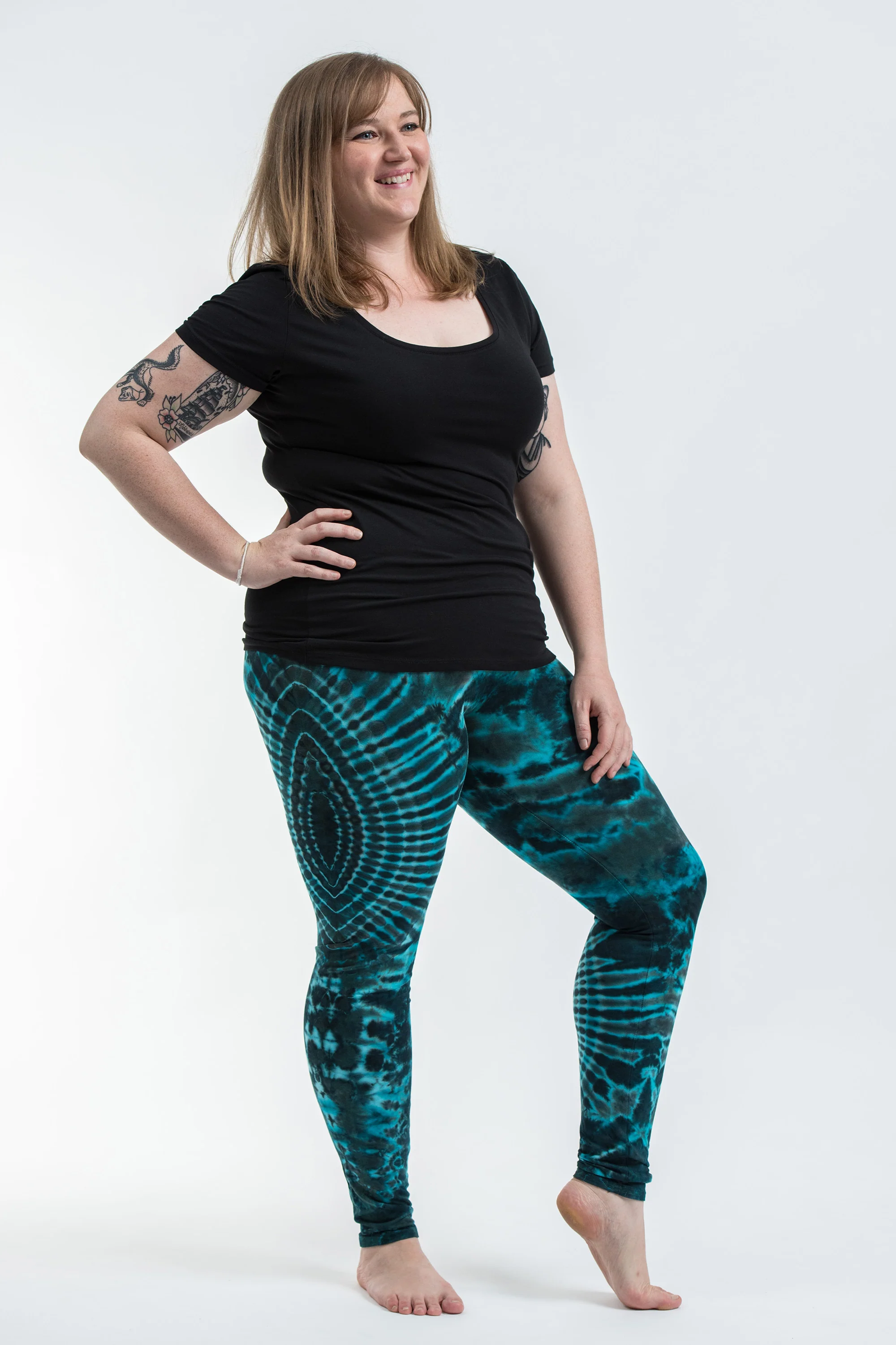 2460-Plus-Size-Oval-Swirls-Tie-Dye-Cotton-Leggings-in-Blue-3.webp Plus Size Oval Swirls Tie Dye Cotton Leggings in Blue