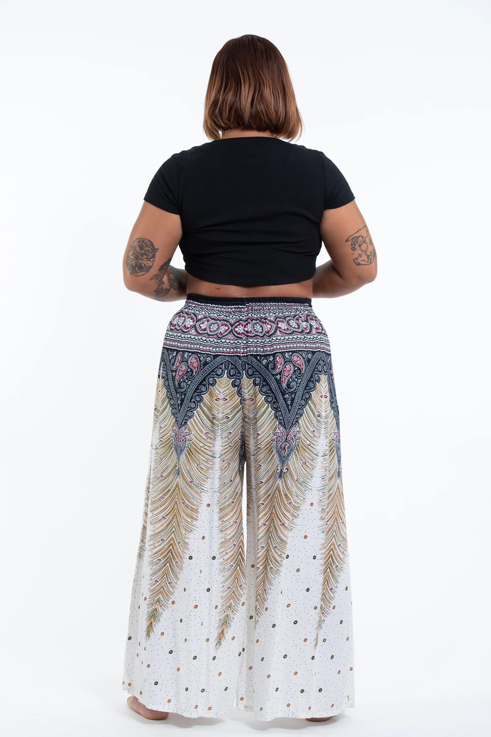2486-Plus-Size-Peacock-Feathers-Palazzo-Style-Harem-Pants-in-White-4.webp Plus Size Peacock Feathers Palazzo Style Harem Pants in White