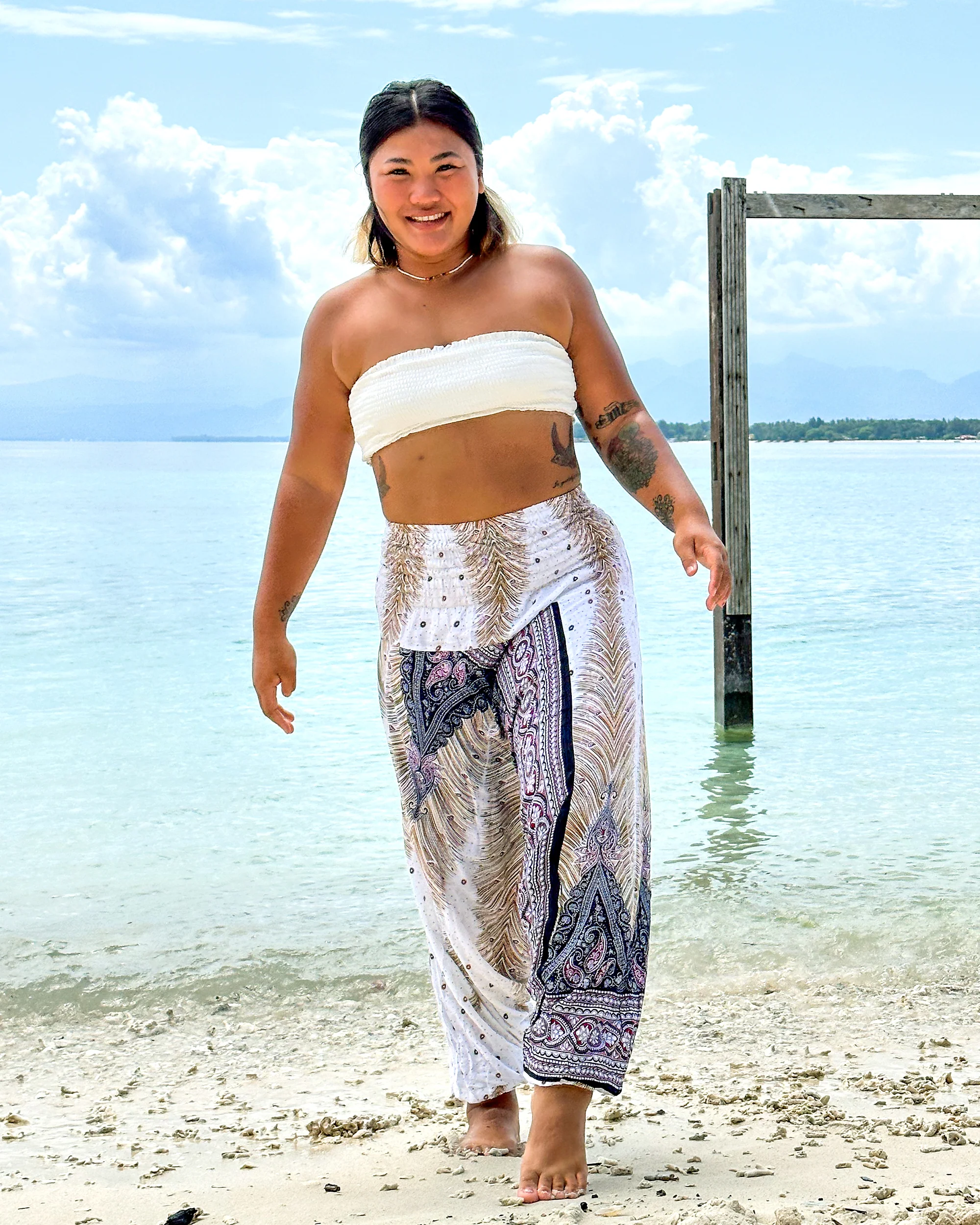 Plus Size Peacock Feathers 2-in-1 Jumpsuit Harem Pants in White