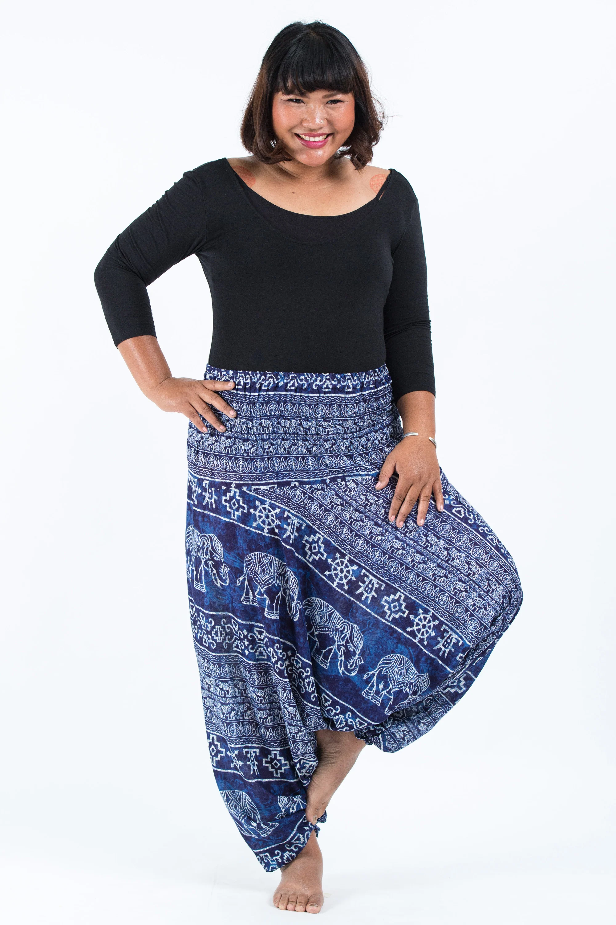 2496-Plus-Size-Marble-Elephant-2-in-1-Jumpsuit-Elephant-Pants-in-Blue-5.webp Plus Size Marble Elephant 2-in-1 Jumpsuit Elephant Pants in Blue