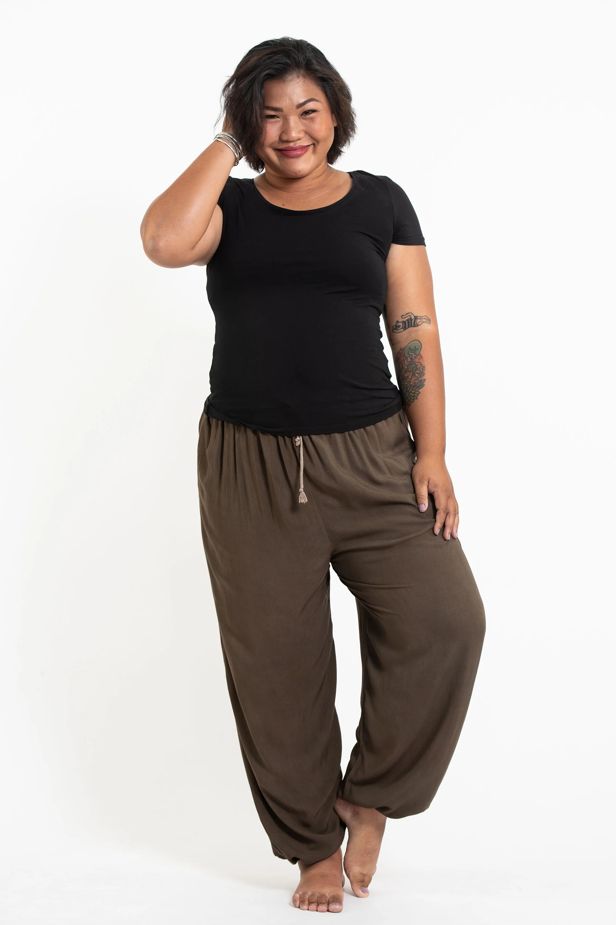 Plus Size Solid Color Drawstring Women's Yoga Massage Pants in Brown