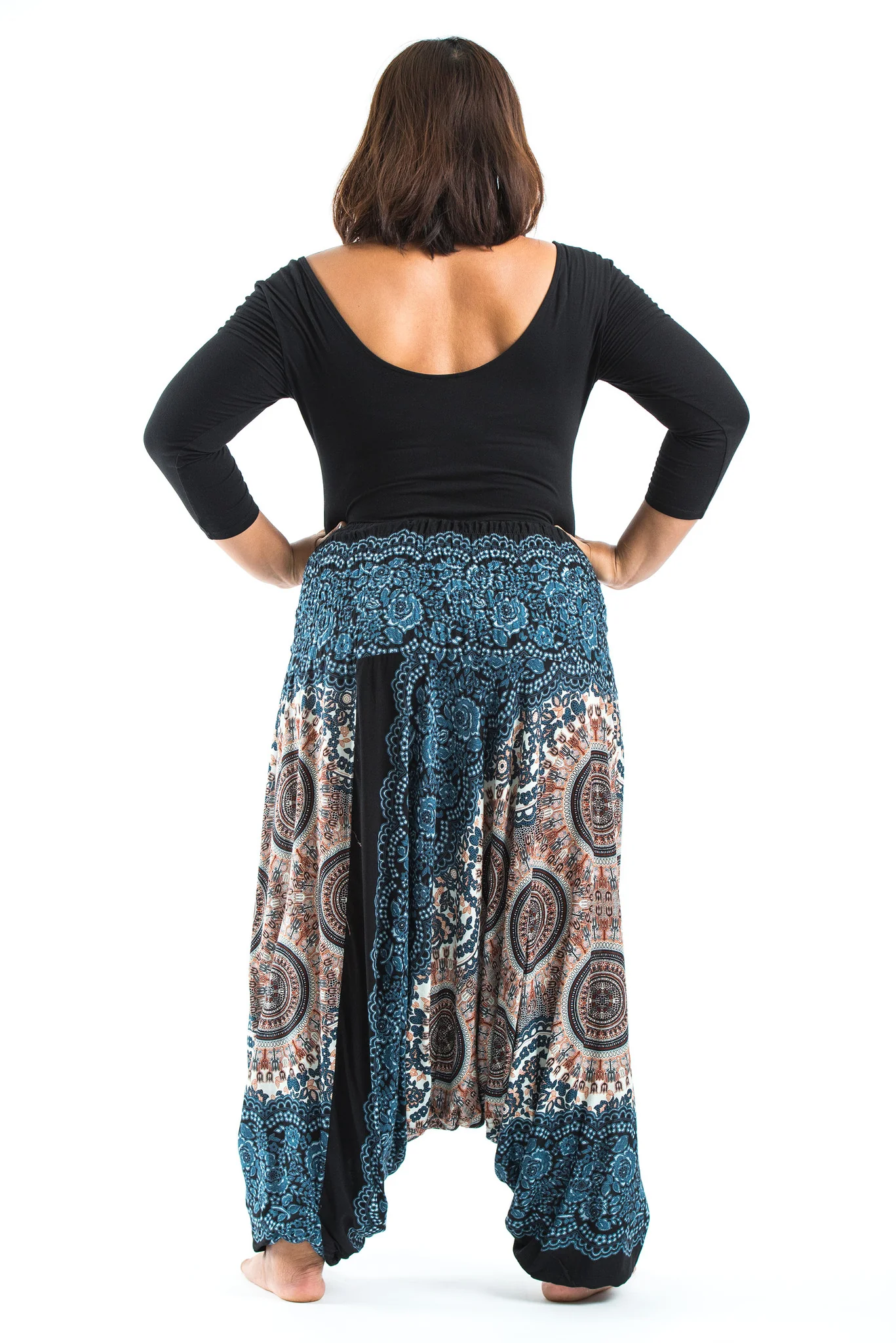 2515-Plus-Size-Trishula-Mandalas-2-in-1-Jumpsuit-Harem-Pants-in-Silver-Gray-4.webp Plus Size Trishula Mandalas 2-in-1 Jumpsuit Harem Pants in Silver Gray