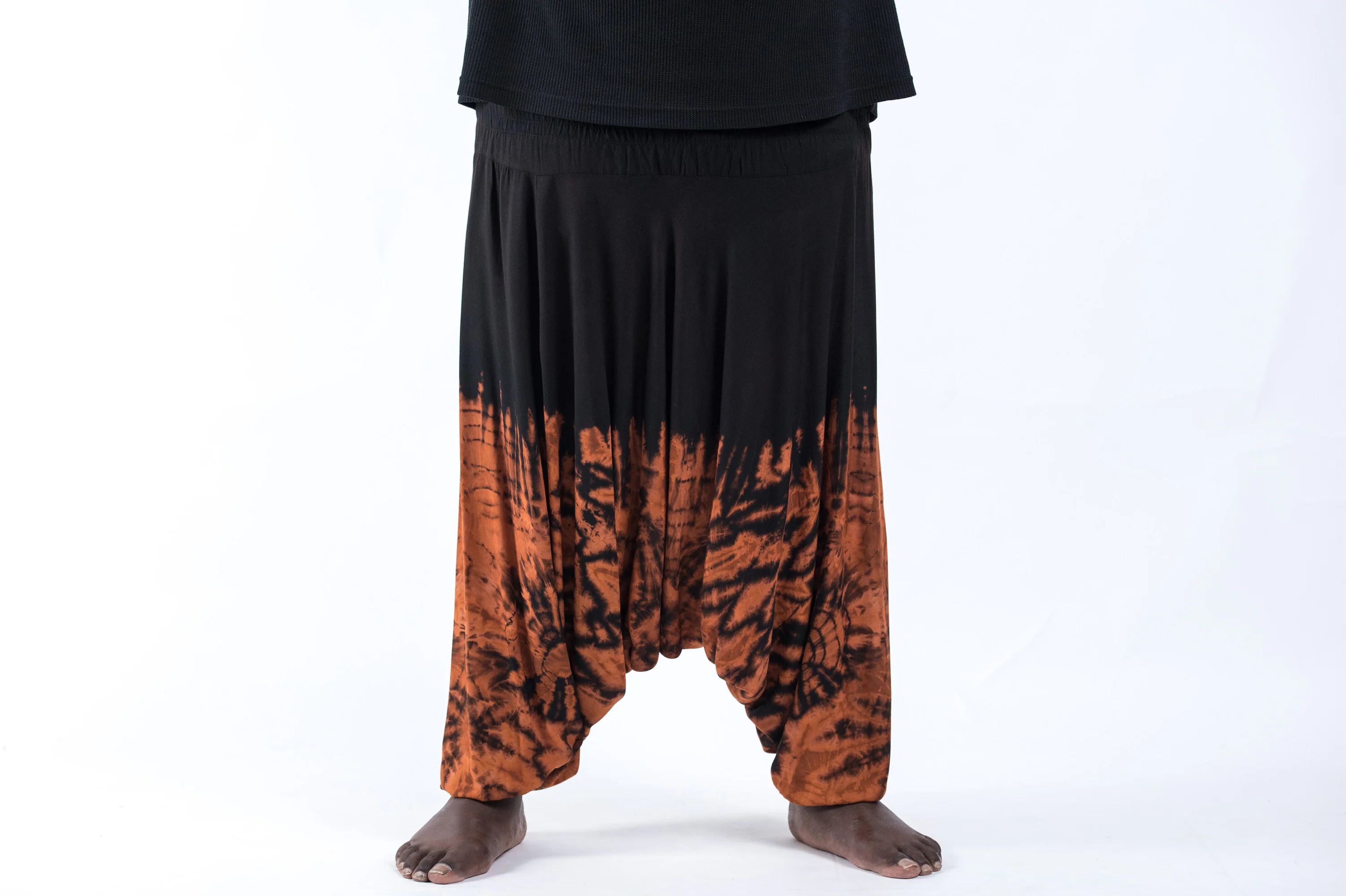 2544-Plus-Size-Tie-Dye-Drop-Crotch-Men-s-Harem-Pants-in-Black-05-2.webp Plus Size Tie Dye Drop Crotch Men's Harem Pants in Black 05