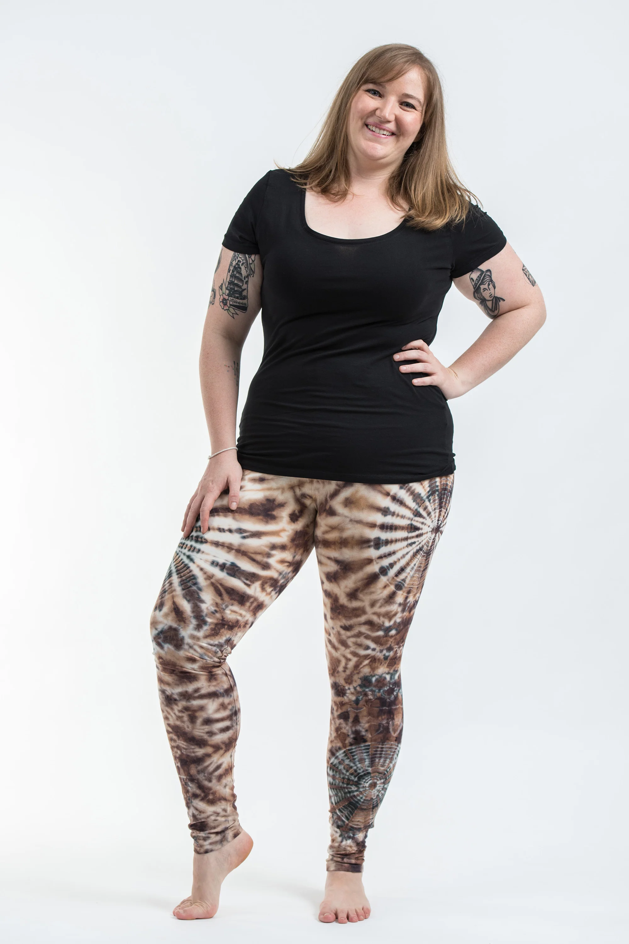 Plus Size Swirls Tie Dye Cotton Leggings in Light Brown