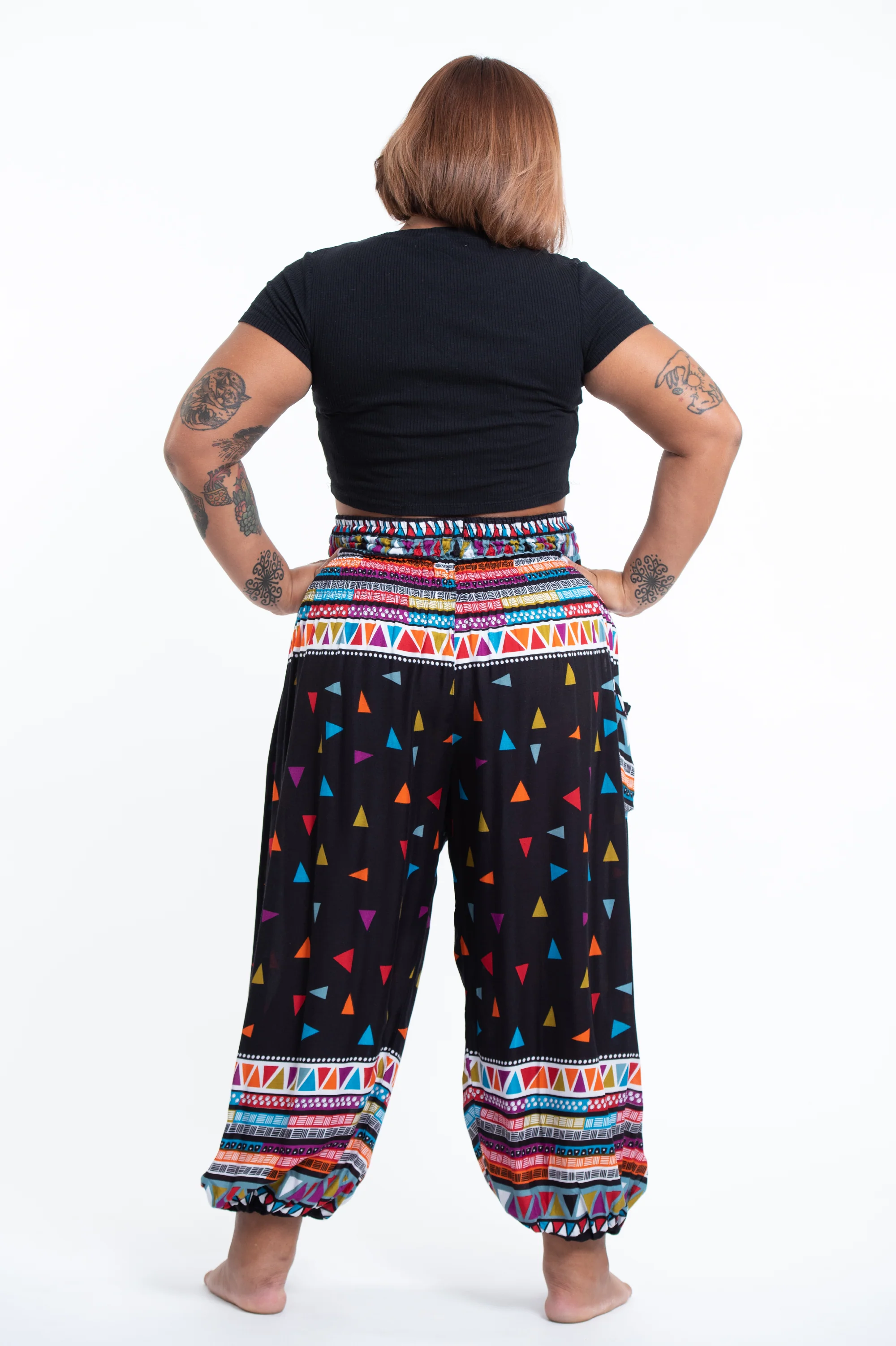 2591-Plus-Size-Triangles-Women-s-Harem-Pants-in-Black-4.webp Plus Size Triangles Women's Harem Pants in Black