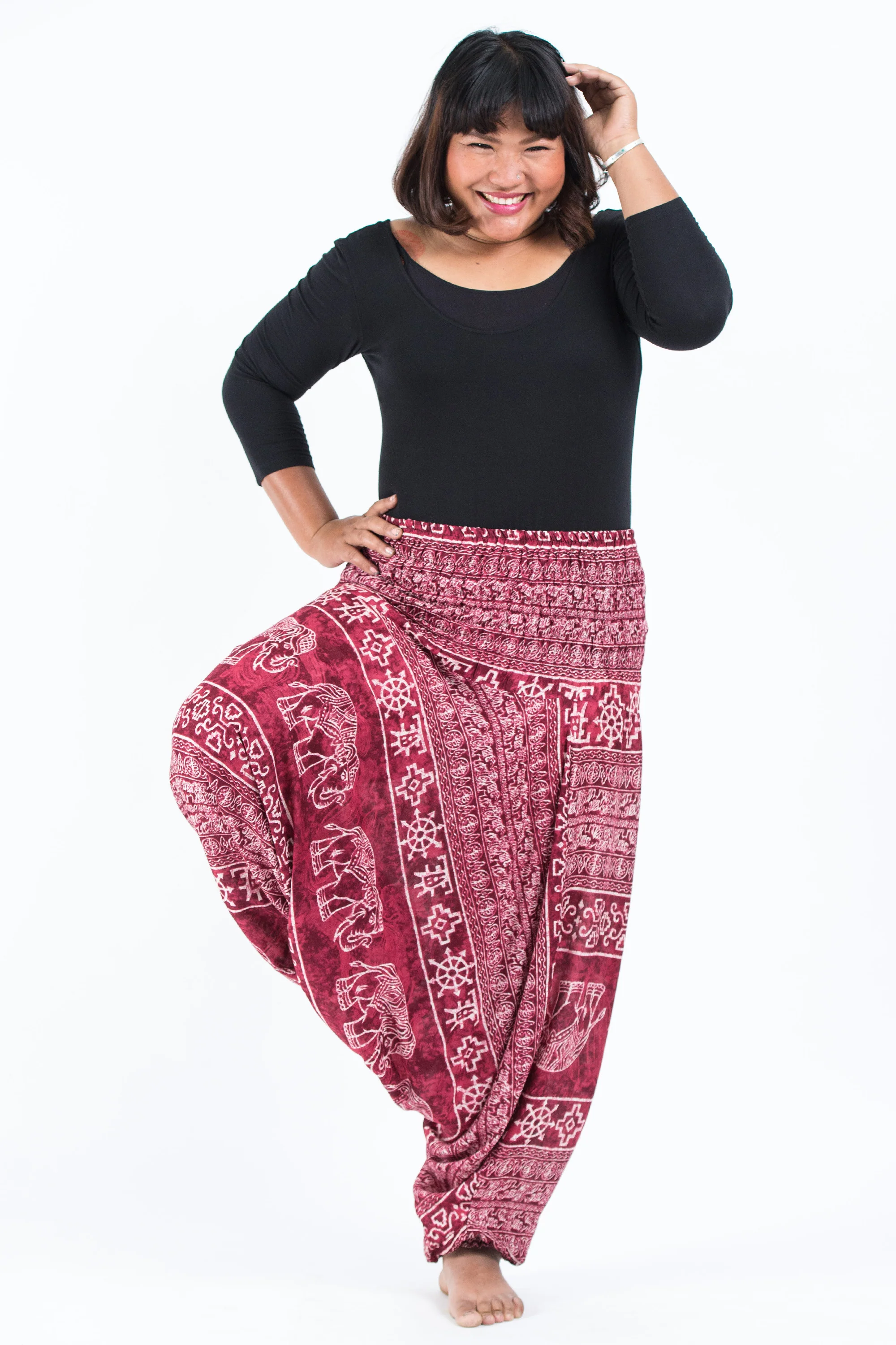 2592-Plus-Size-Marble-Elephant-2-in-1-Jumpsuit-Elephant-Pants-in-Red-5.webp Plus Size Marble Elephant 2-in-1 Jumpsuit Elephant Pants in Red