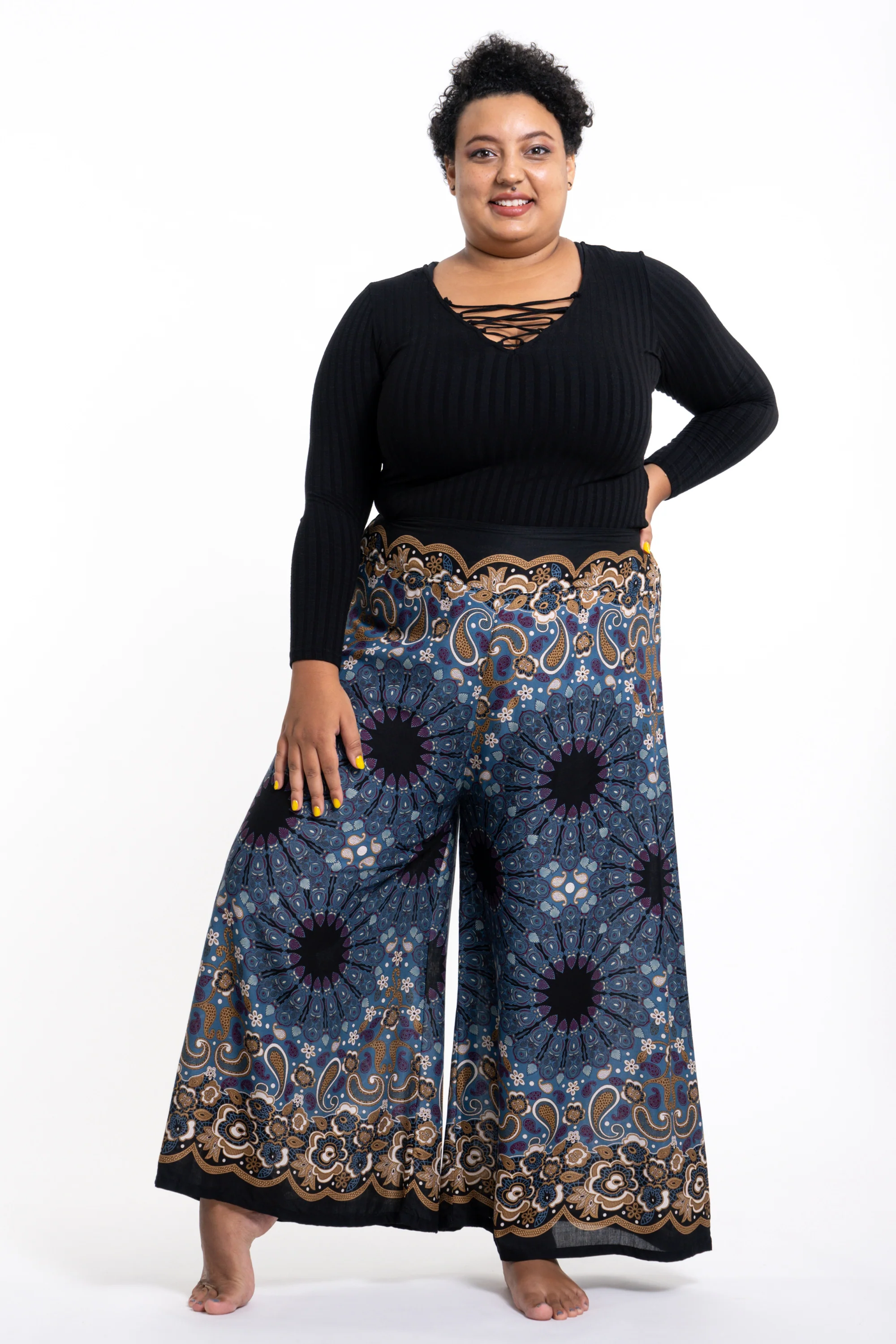 Plus Size Paisley Mandalas Palazzo Style Harem Pants in Blue Gray