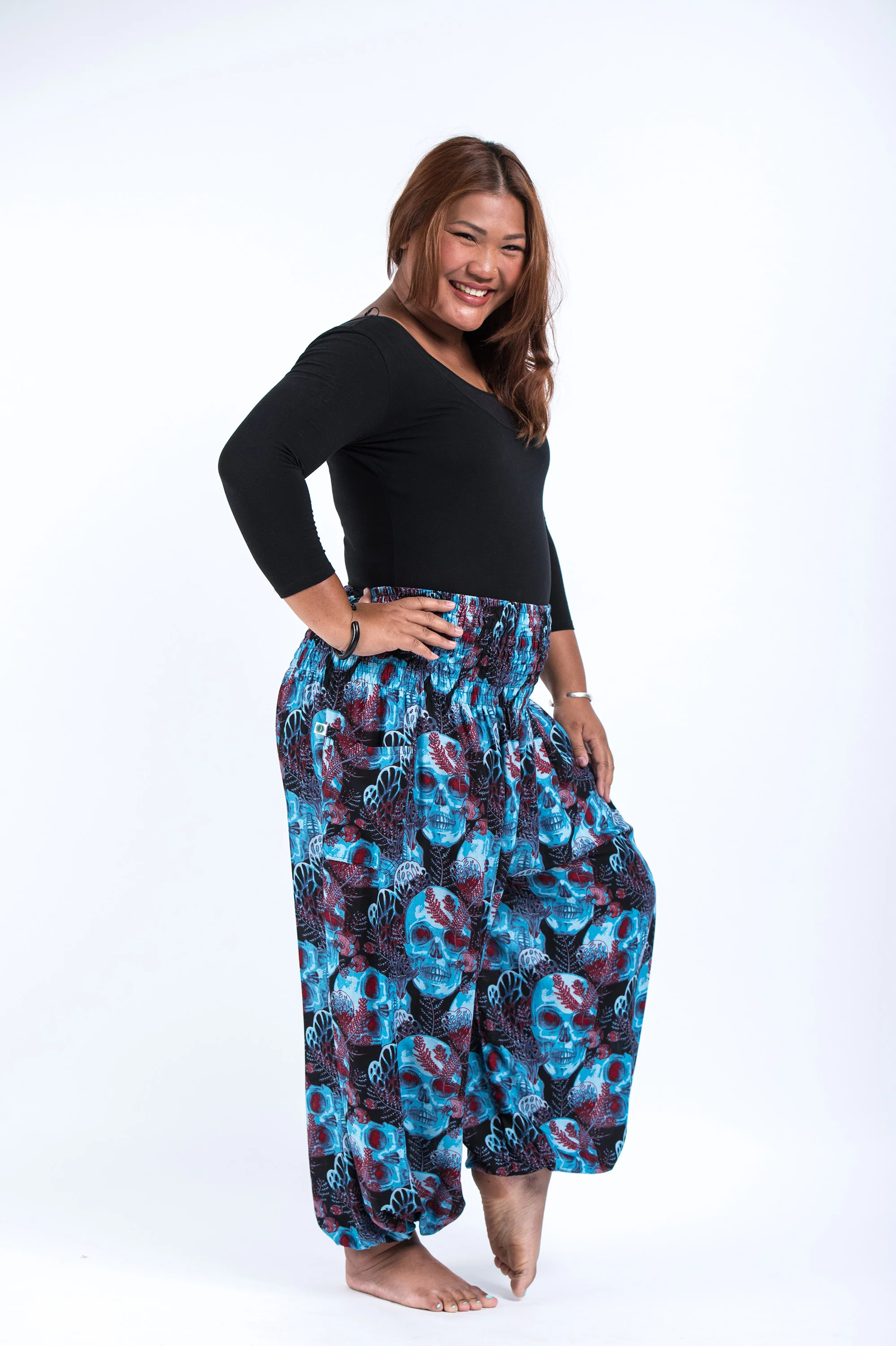 2644-Plus-Size-Skulls-Women-s-Harem-Pants-in-Black-Blue-3.webp Plus Size Skulls Women's Harem Pants in Black Blue