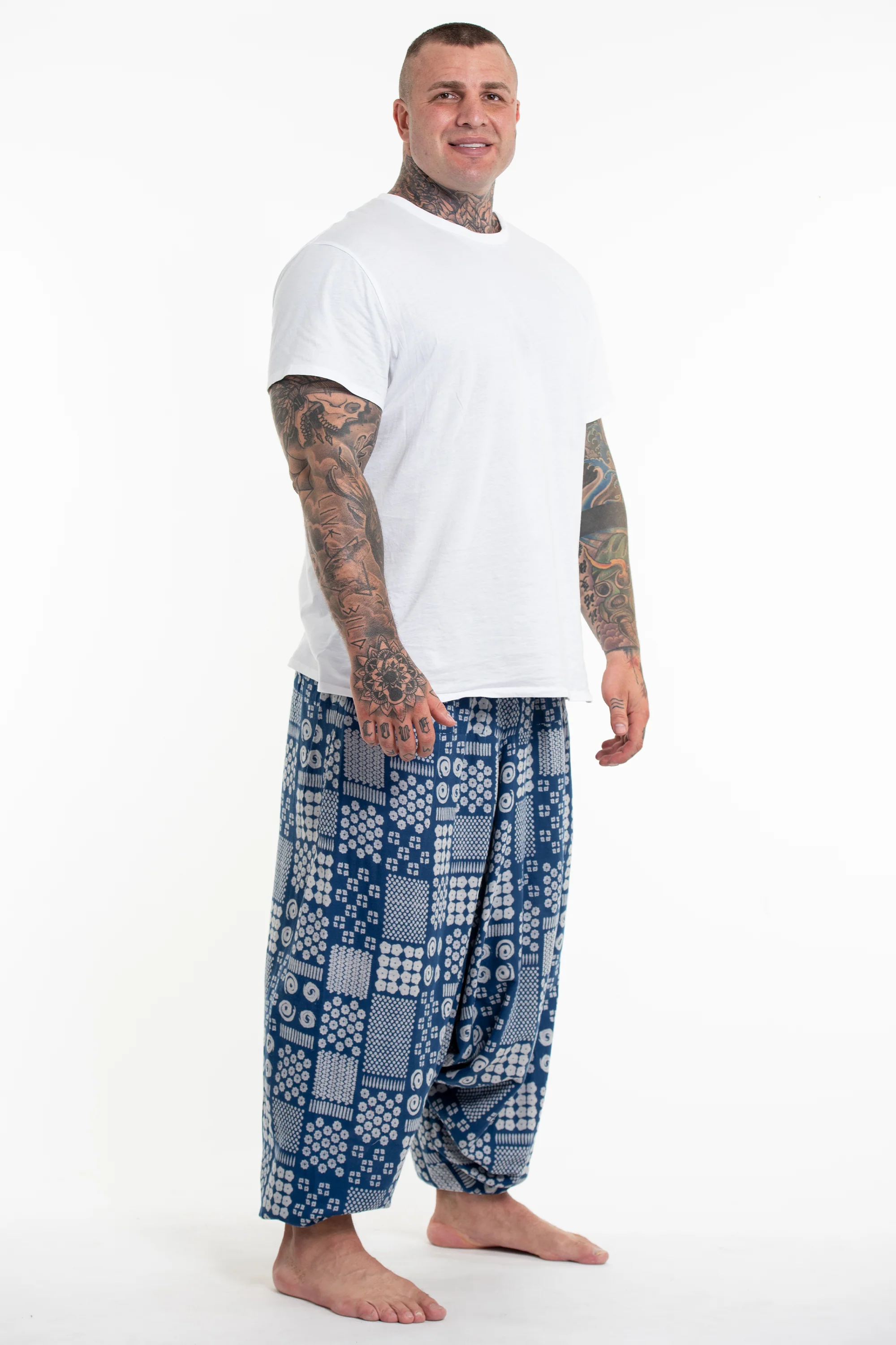 2670-Plus-Size-Patchwork-Prints-Men-s-Low-Cut-Cotton-Harem-Pants-in-Indigo-3.webp Plus Size Patchwork Prints Men's Low Cut Cotton Harem Pants in Indigo