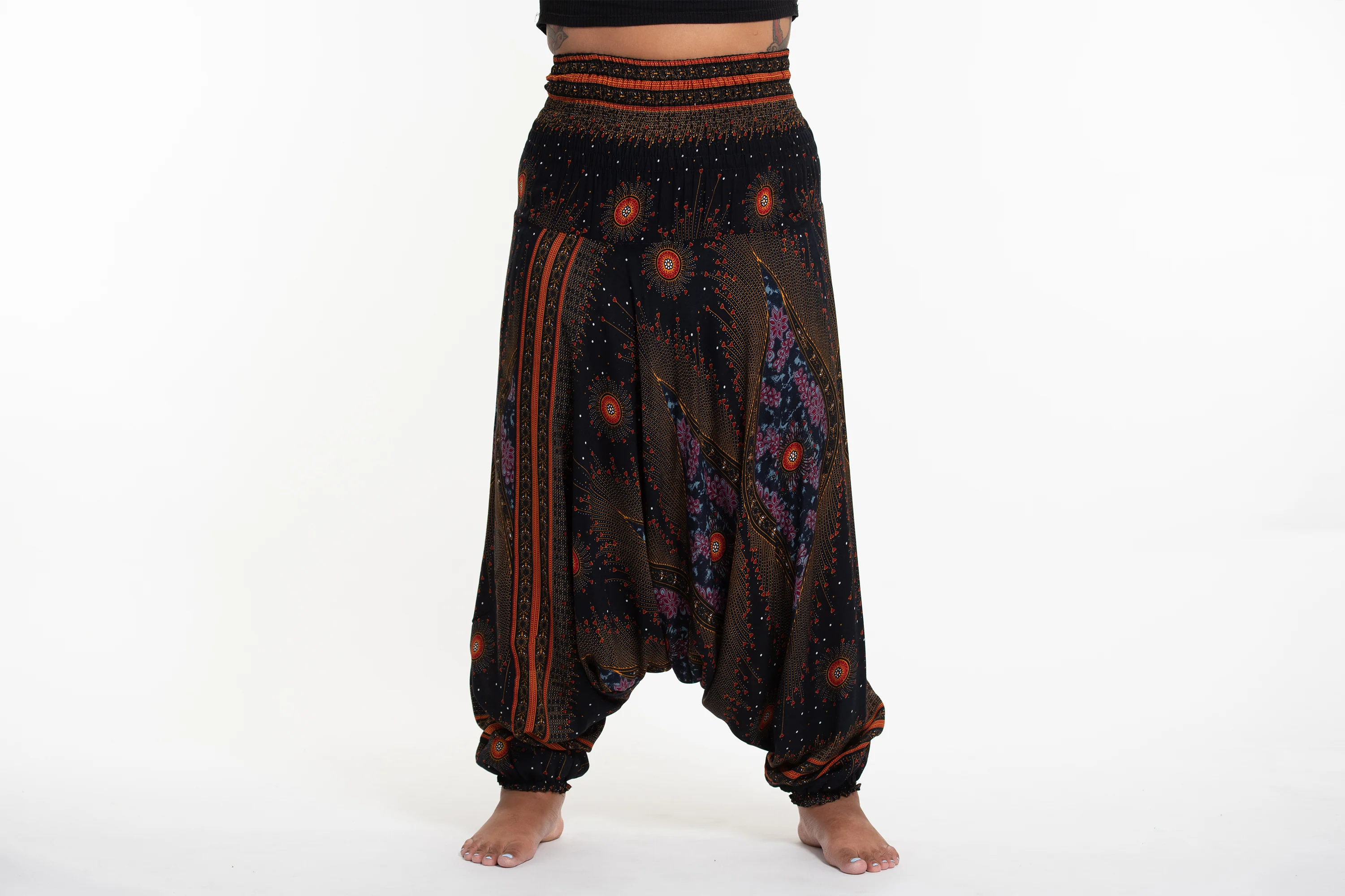2688-Plus-Size-Peacock-Eyes-2-in-1-Jumpsuit-Harem-Pants-in-Black-2.webp Plus Size Peacock Eyes 2-in-1 Jumpsuit Harem Pants in Black