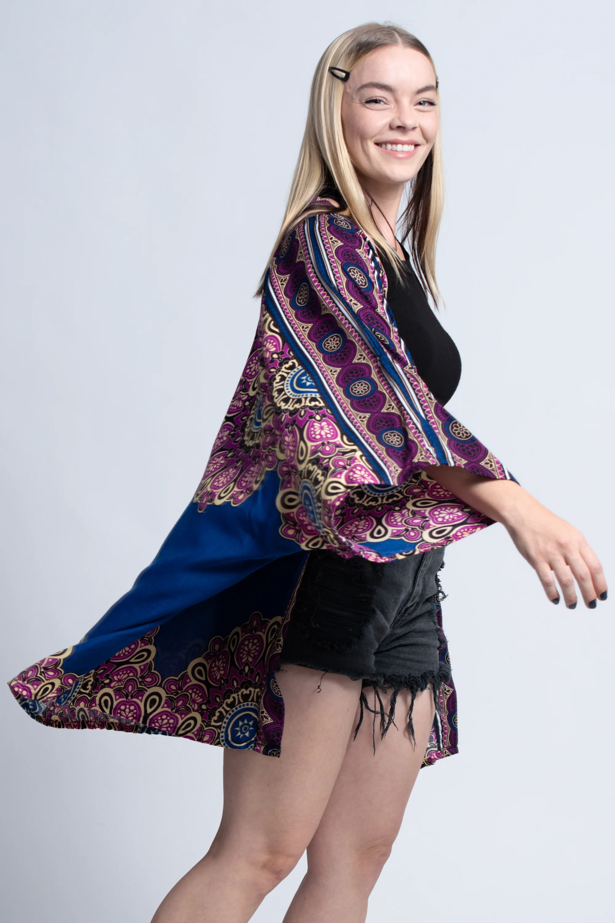 Peony Mandalas Kimono Cardigan in Blue