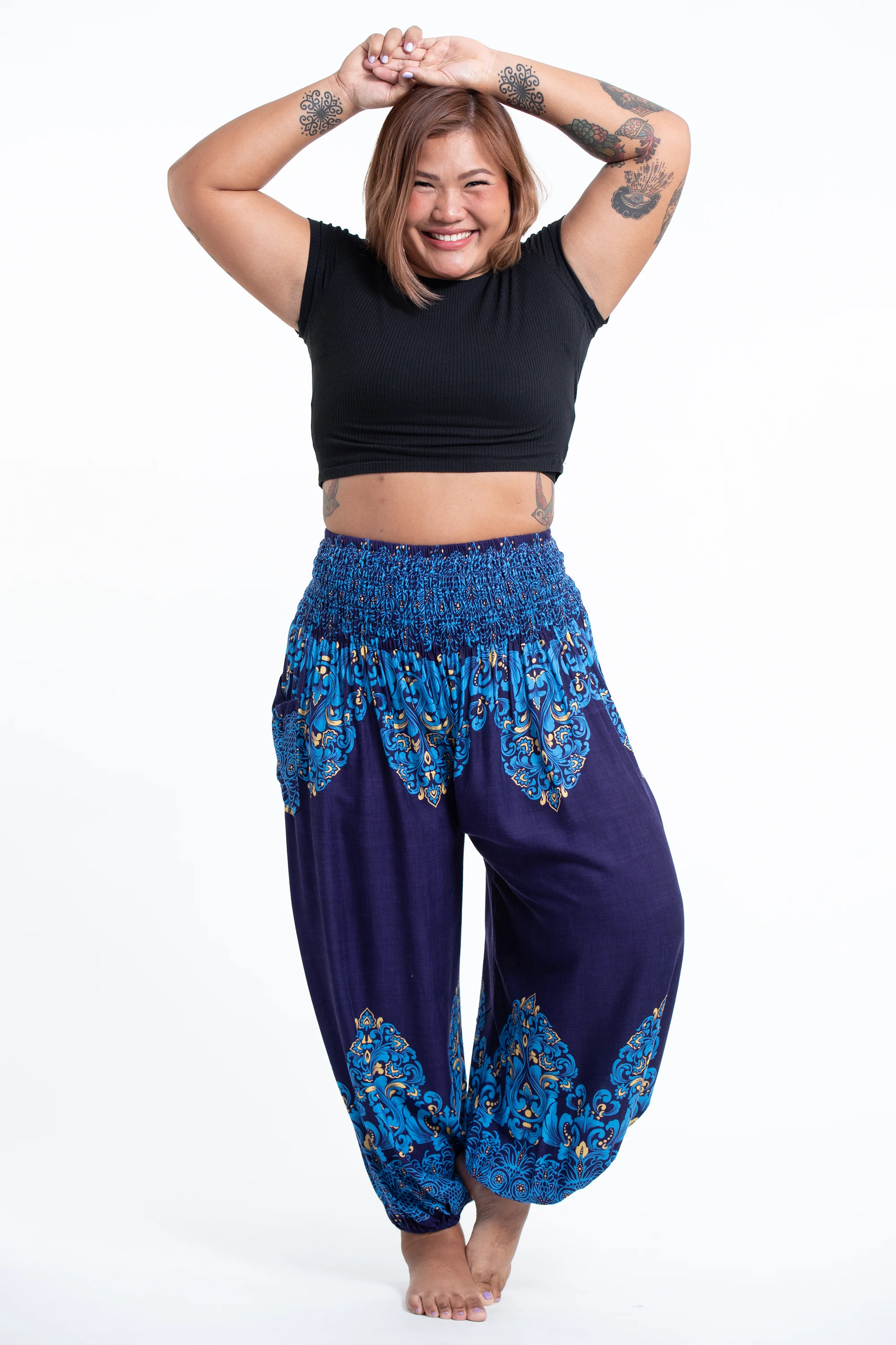 Plus Size Floral Vines Women's Harem Pants in Blue