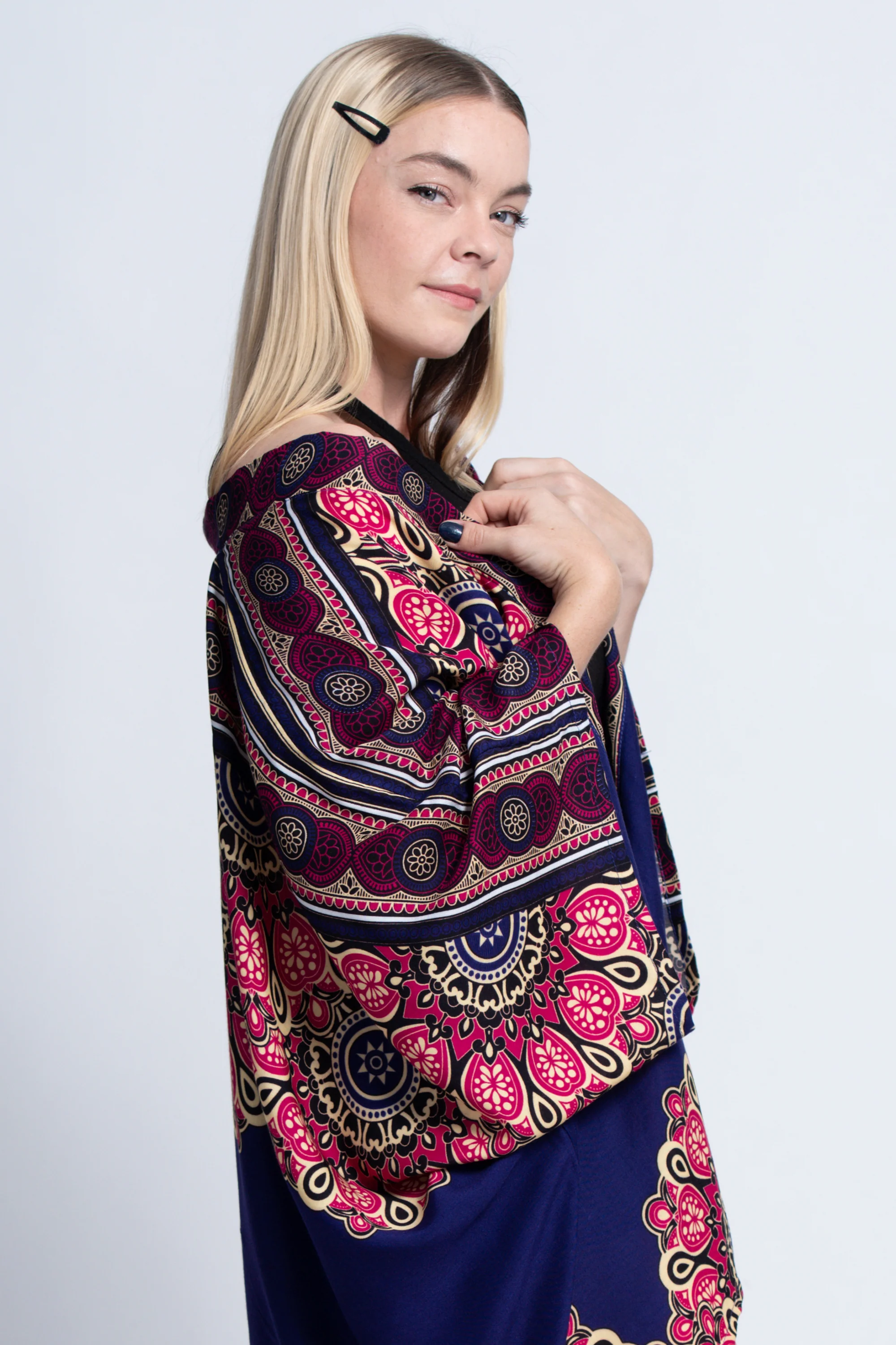 2771-Peony-Mandalas-Kimono-Cardigan-in-Indigo-4.webp Peony Mandalas Kimono Cardigan in Indigo