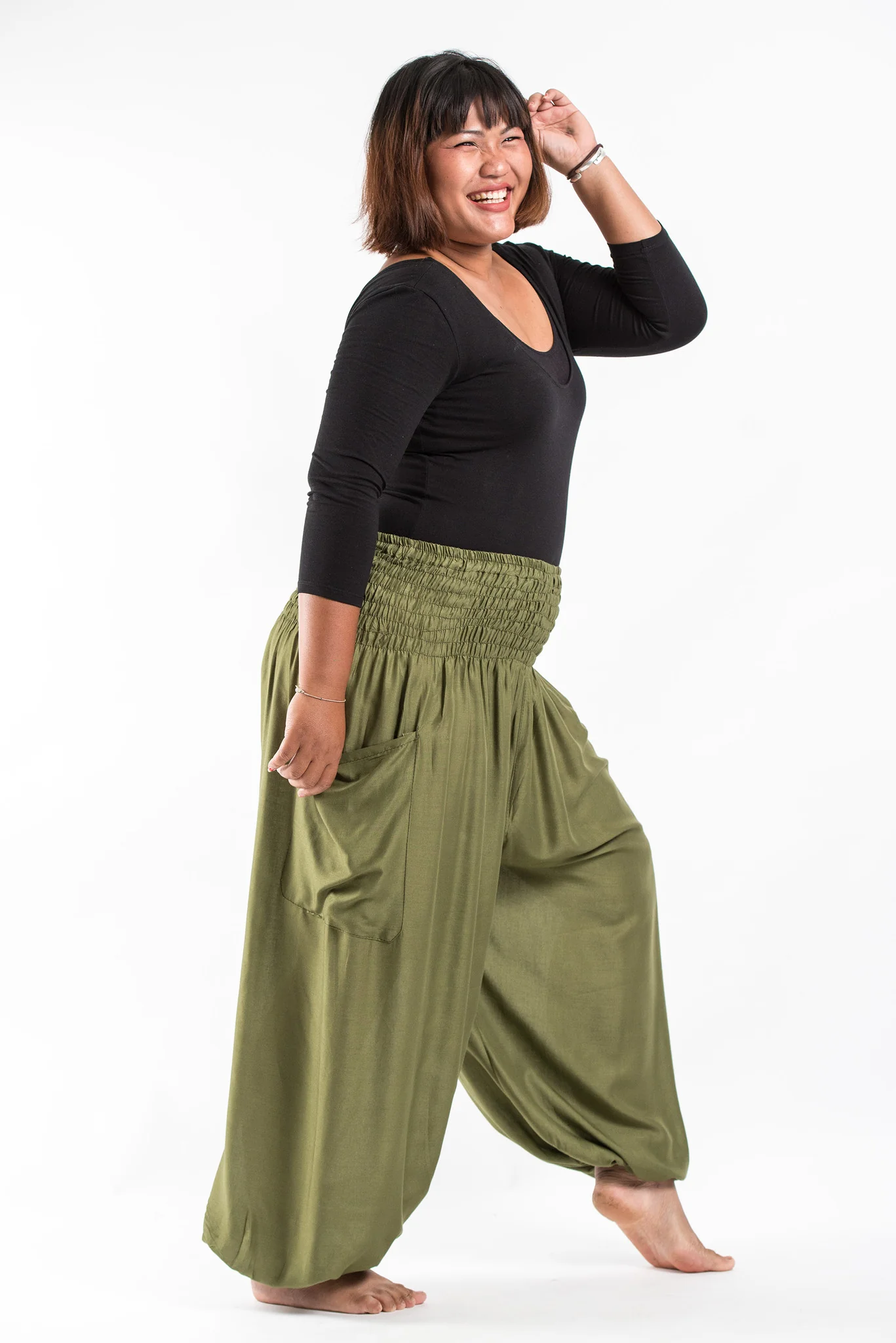 2777-Plus-Size-Solid-Color-Women-s-Harem-Pants-in-Olive-3.webp Plus Size Solid Color Women's Harem Pants in Olive