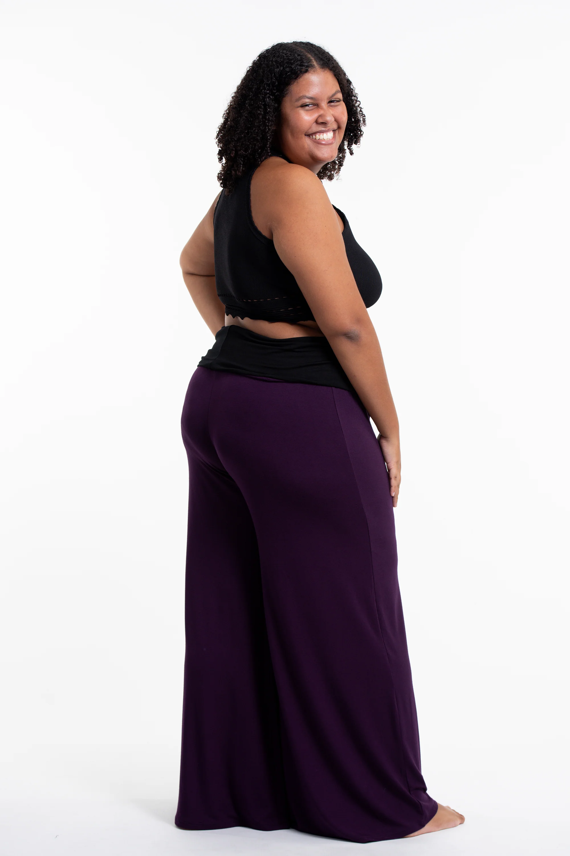 2780-Plus-Size-Birds-Print-Wide-Leg-Palazzo-Harem-Pants-Cotton-Spandex-in-Purple-4.webp Plus Size Birds Print Wide Leg Palazzo Harem Pants Cotton Spandex in Purple