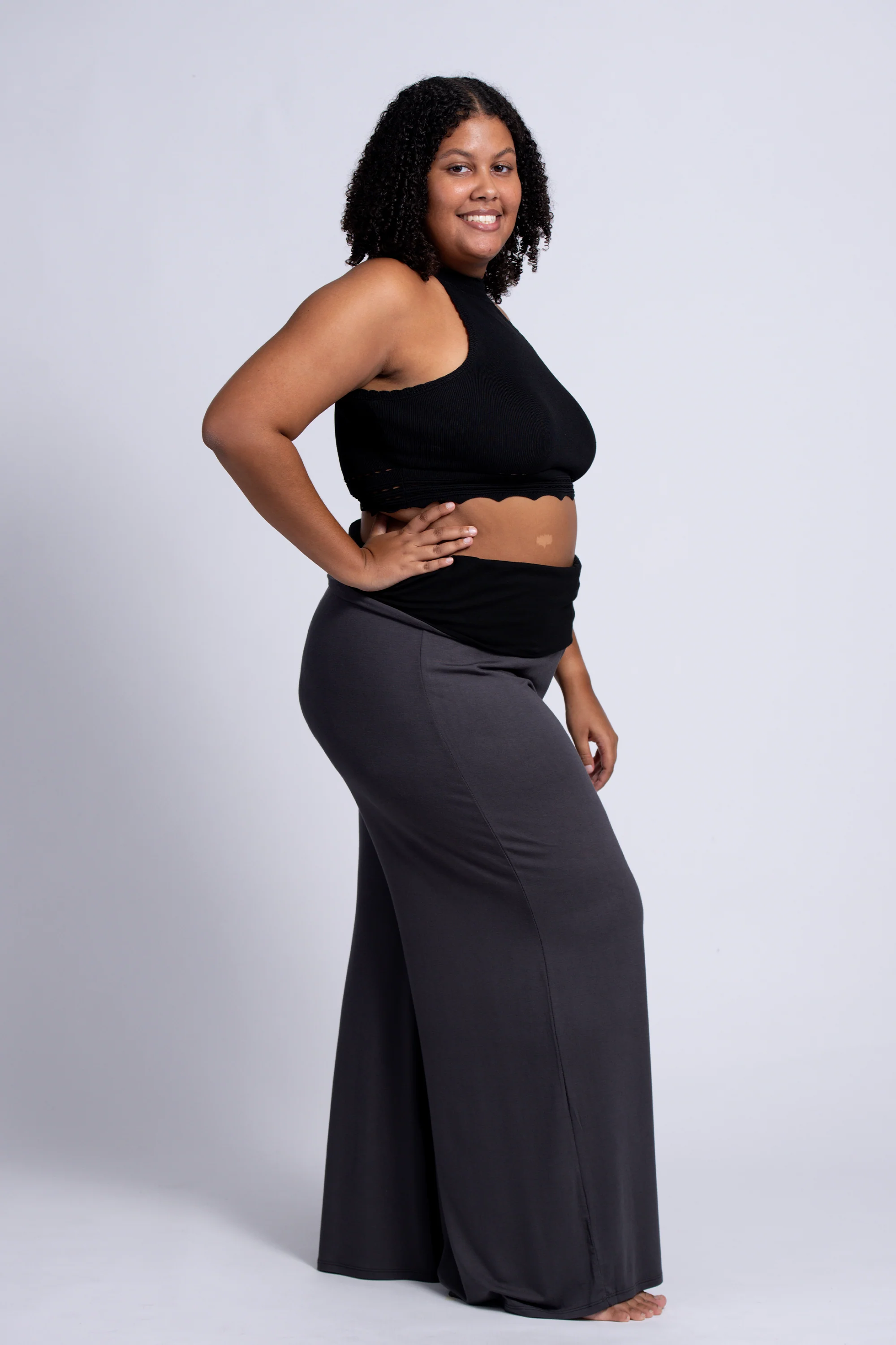 2782-Plus-Size-Sun-Moon-Print-Wide-Leg-Palazzo-Harem-Pants-Cotton-Spandex-in-Gray-3.webp Plus Size Sun Moon Print Wide Leg Palazzo Harem Pants Cotton Spandex in Gray