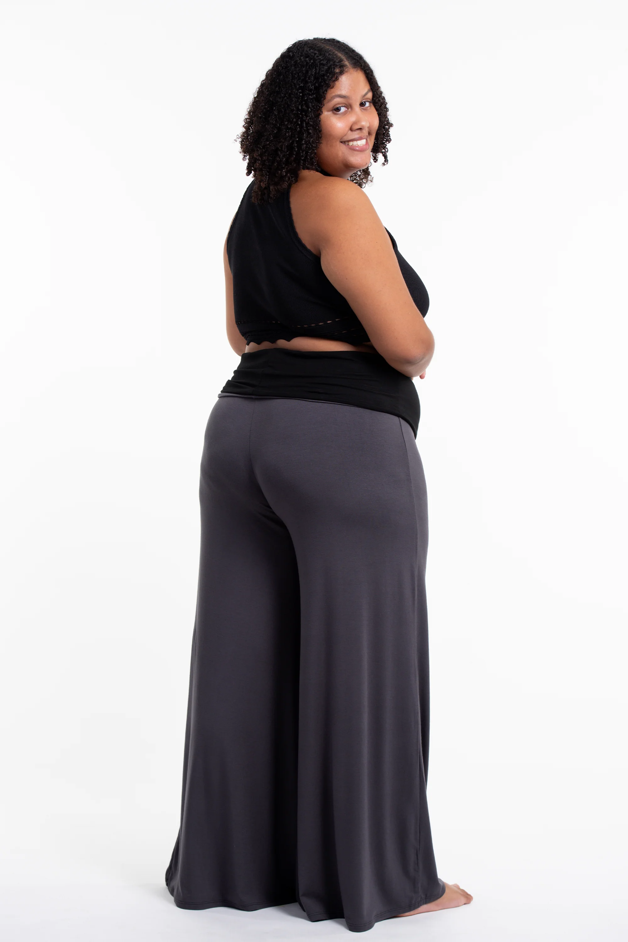 2782-Plus-Size-Sun-Moon-Print-Wide-Leg-Palazzo-Harem-Pants-Cotton-Spandex-in-Gray-4.webp Plus Size Sun Moon Print Wide Leg Palazzo Harem Pants Cotton Spandex in Gray