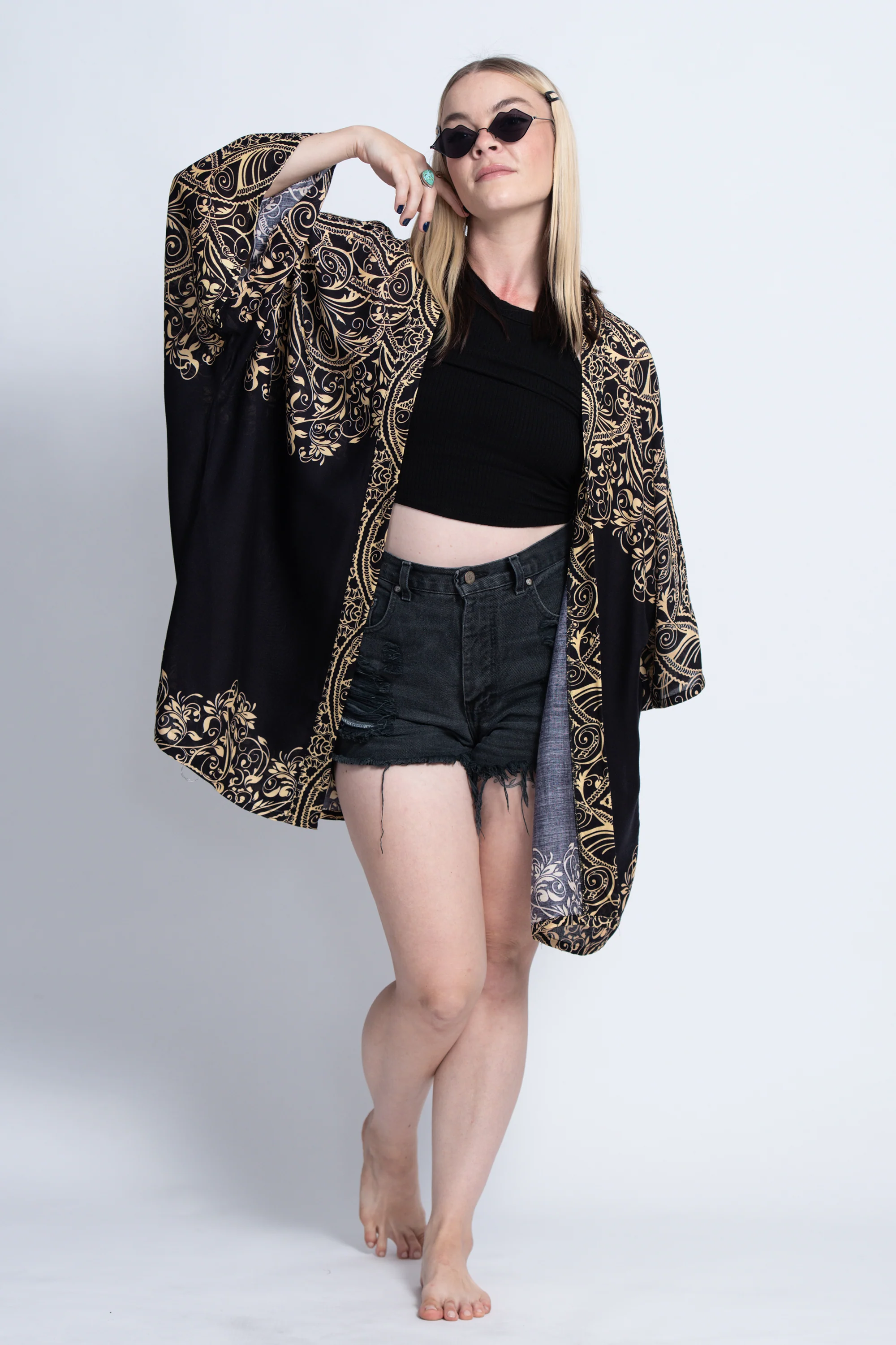 2796-Vines-Kimono-Cardigan-in-Black-4.webp Vines Kimono Cardigan in Black