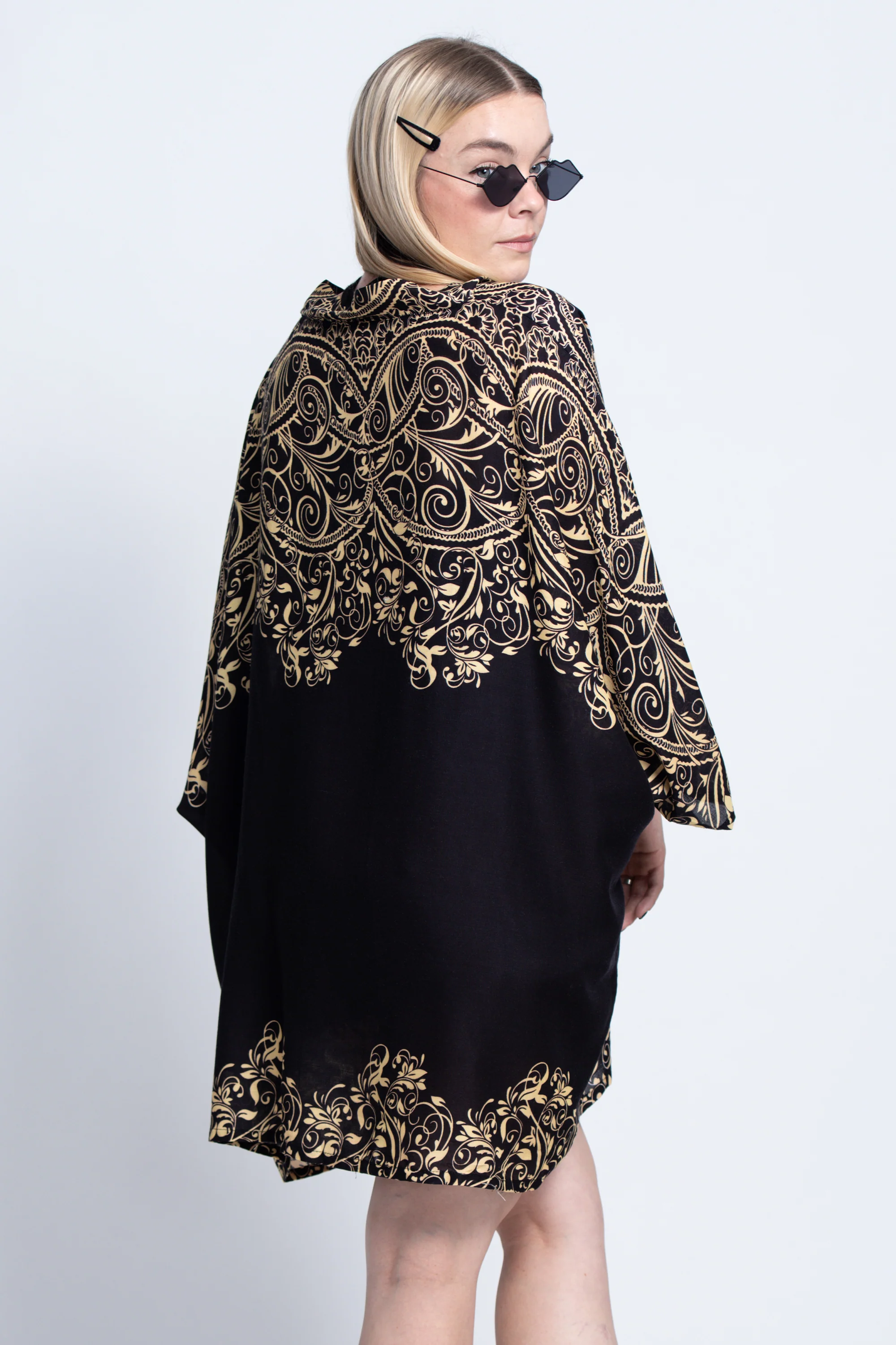 2796-Vines-Kimono-Cardigan-in-Black-5.webp Vines Kimono Cardigan in Black