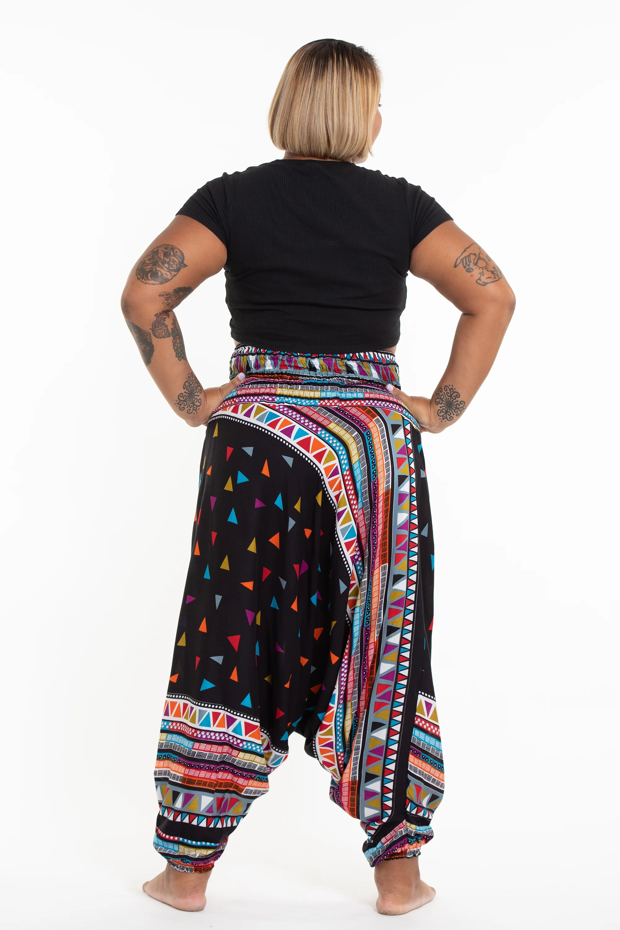 2829-Plus-Size-Triangles-2-in-1-Jumpsuit-Harem-Pants-in-Black-4.webp Plus Size Triangles 2-in-1 Jumpsuit Harem Pants in Black