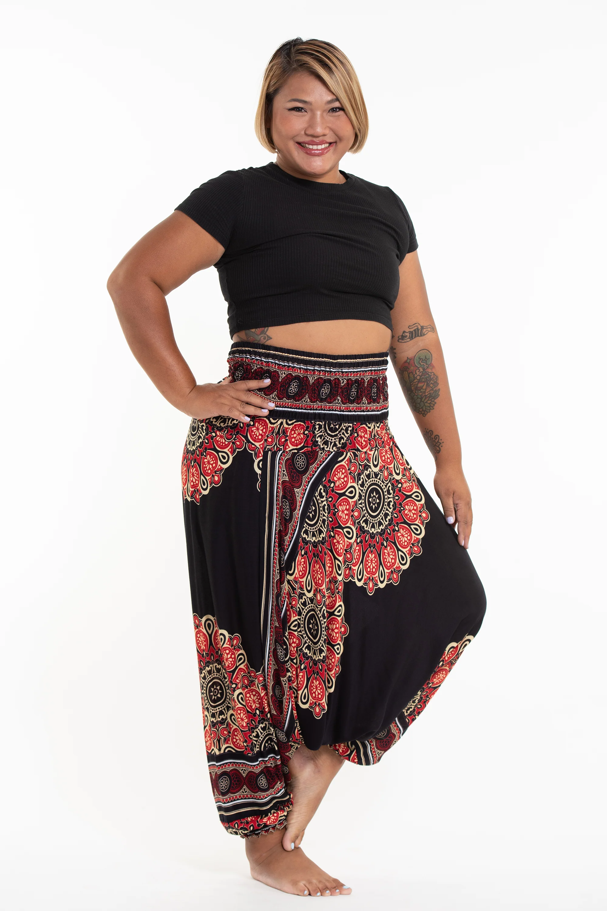 2834-Plus-Size-Peony-Mandalas-2-in-1-Jumpsuit-Harem-Pants-in-Black-3.webp Plus Size Peony Mandalas 2-in-1 Jumpsuit Harem Pants in Black