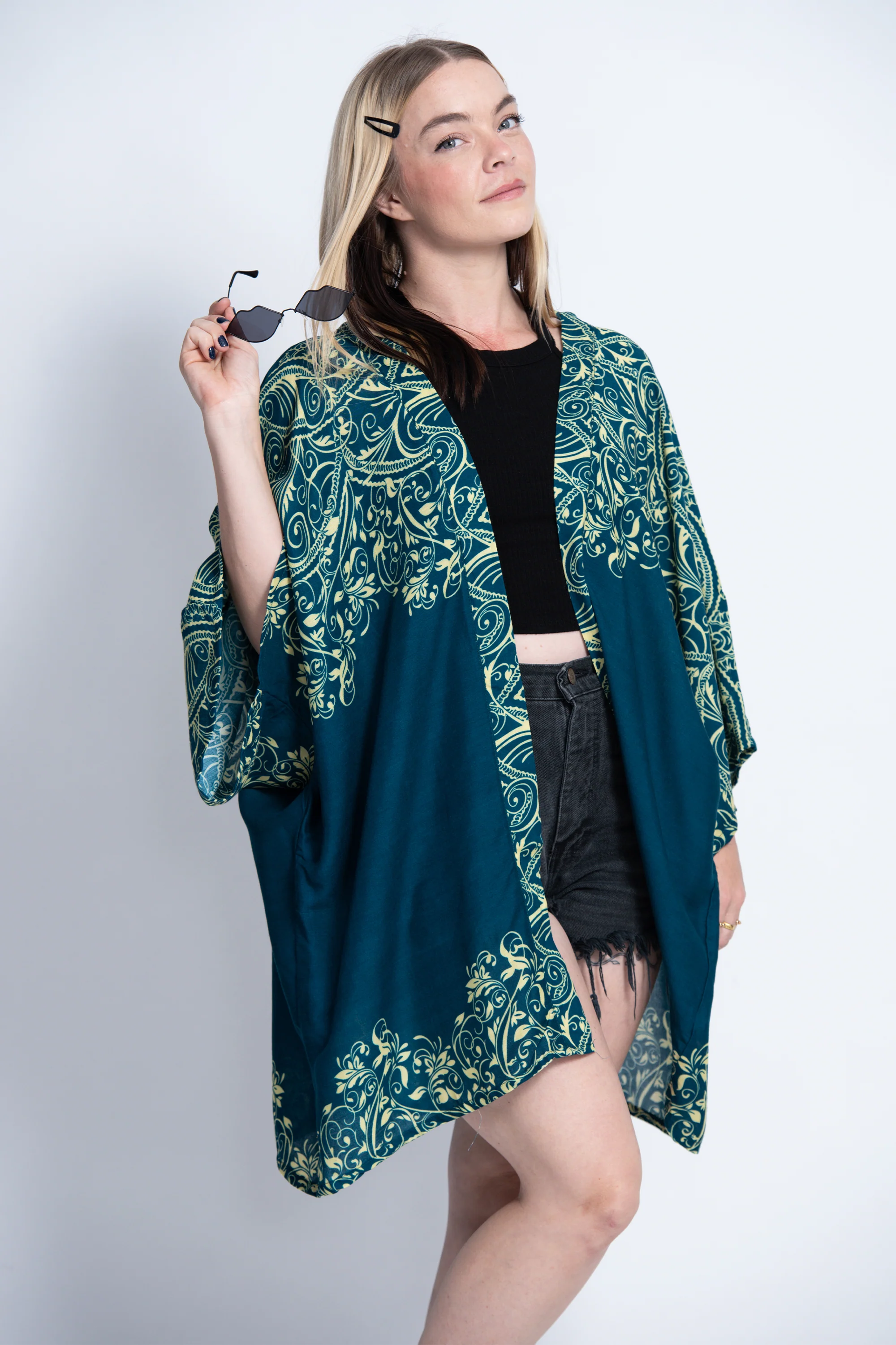 Vines Kimono Cardigan in Turquoise