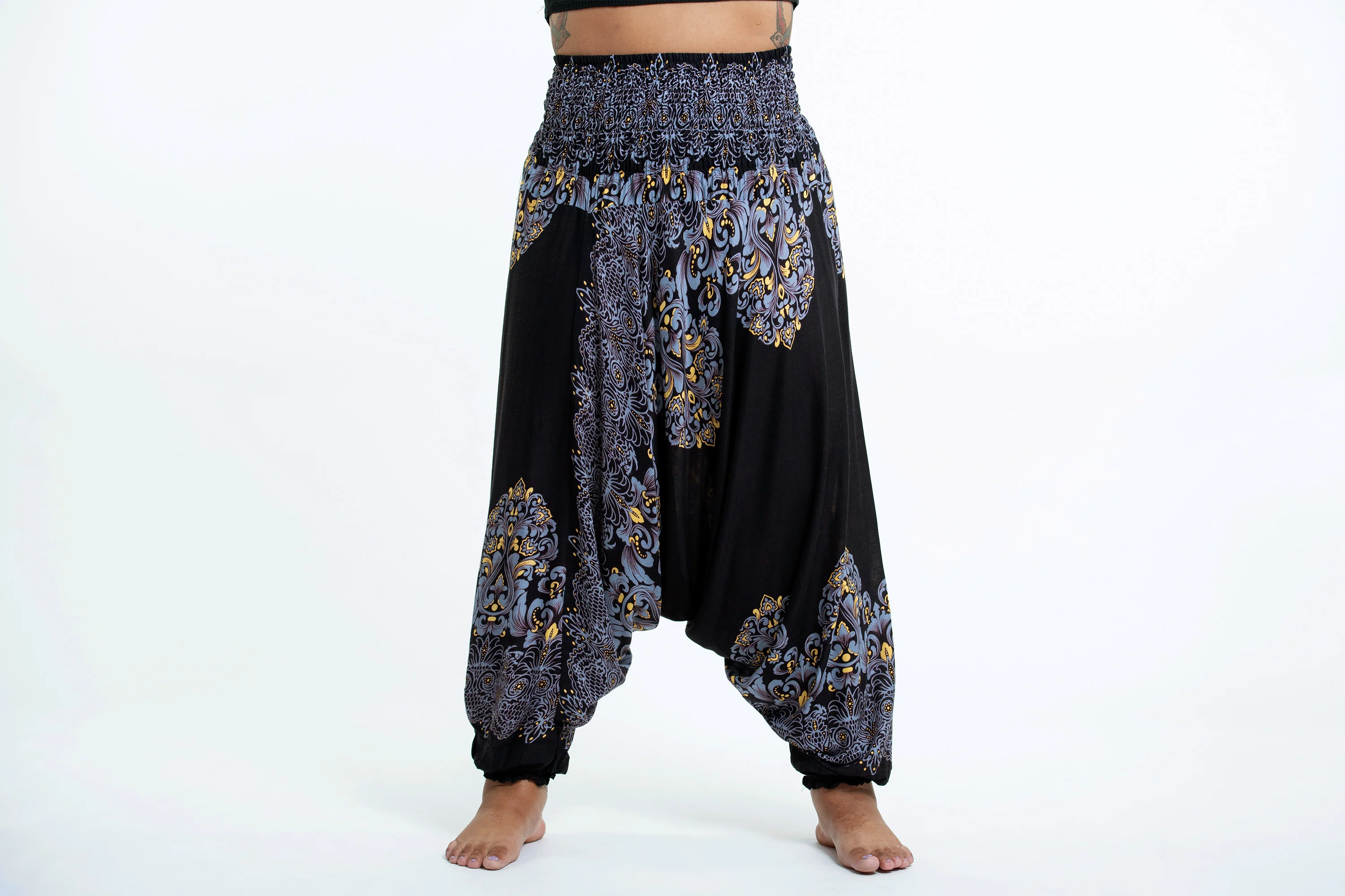 2849-Plus-Size-Floral-Vines-2-in-1-Jumpsuit-Harem-Pants-in-Black-2.webp Plus Size Floral Vines 2-in-1 Jumpsuit Harem Pants in Black