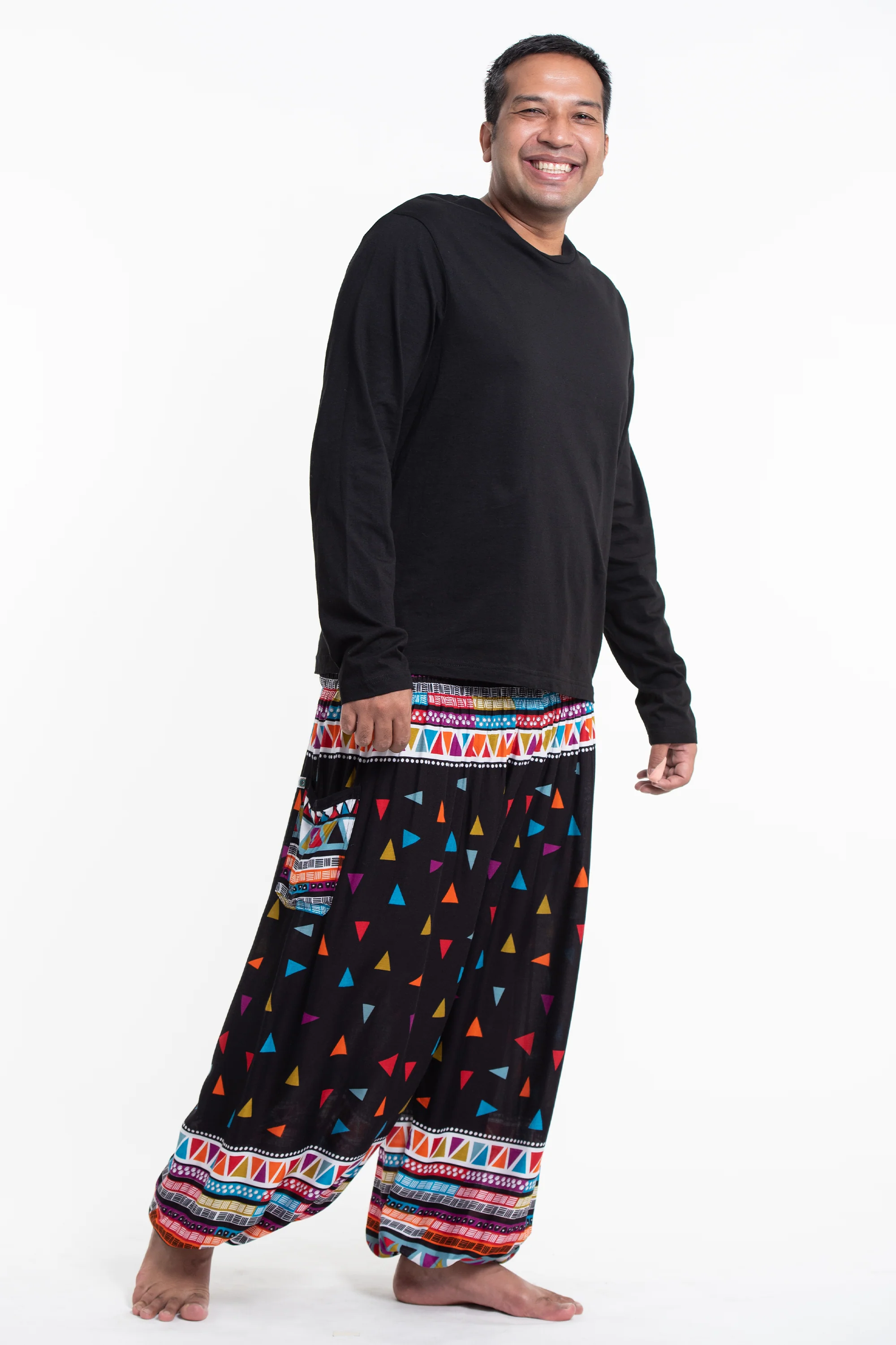2865-Plus-Size-Triangles-Men-s-Harem-Pants-in-Black-3.webp Plus Size Triangles Men's Harem Pants in Black