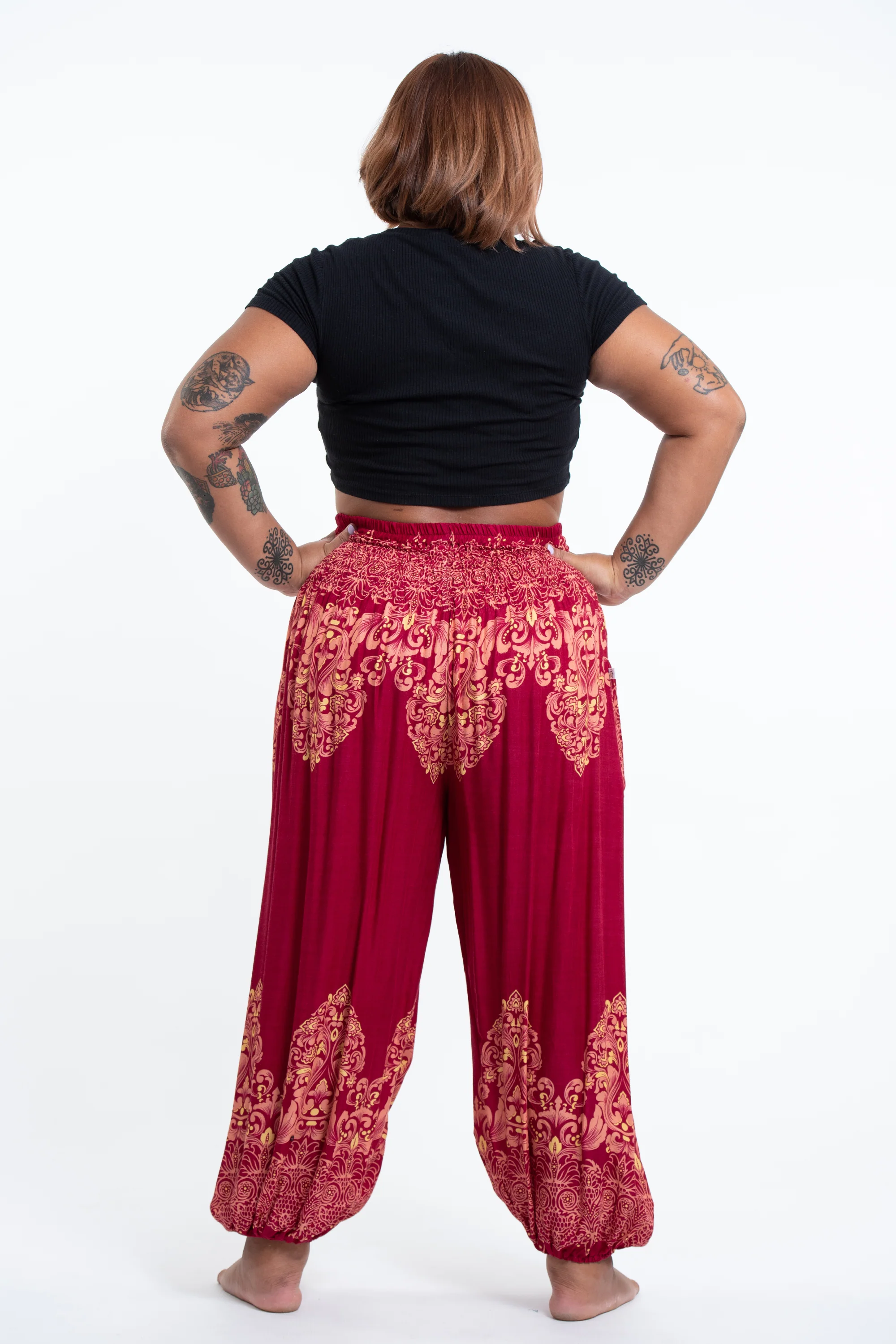 2881-Plus-Size-Floral-Vines-Women-s-Harem-Pants-in-Red-4.webp Plus Size Floral Vines Women's Harem Pants in Red