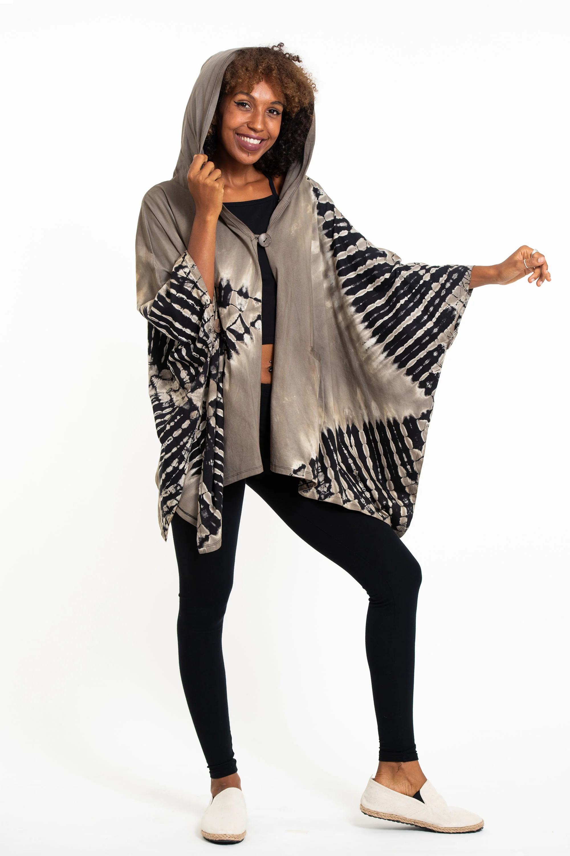 3043-Tie-Dye-Cotton-Hooded-Poncho-Jacket-in-Black-01-5.webp Tie Dye Cotton Hooded Poncho Jacket in Black 01