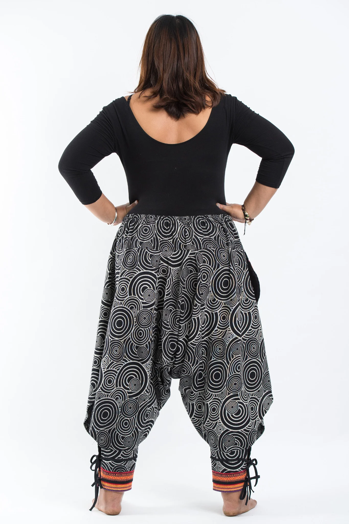 3093-Plus-Size-Swirls-Prints-Thai-Hill-Tribe-Fabric-Women-Harem-Pants-with-Ankle-Straps-in-Black-4.webp Plus Size Swirls Prints Thai Hill Tribe Fabric Women Harem Pants with Ankle Straps in Black