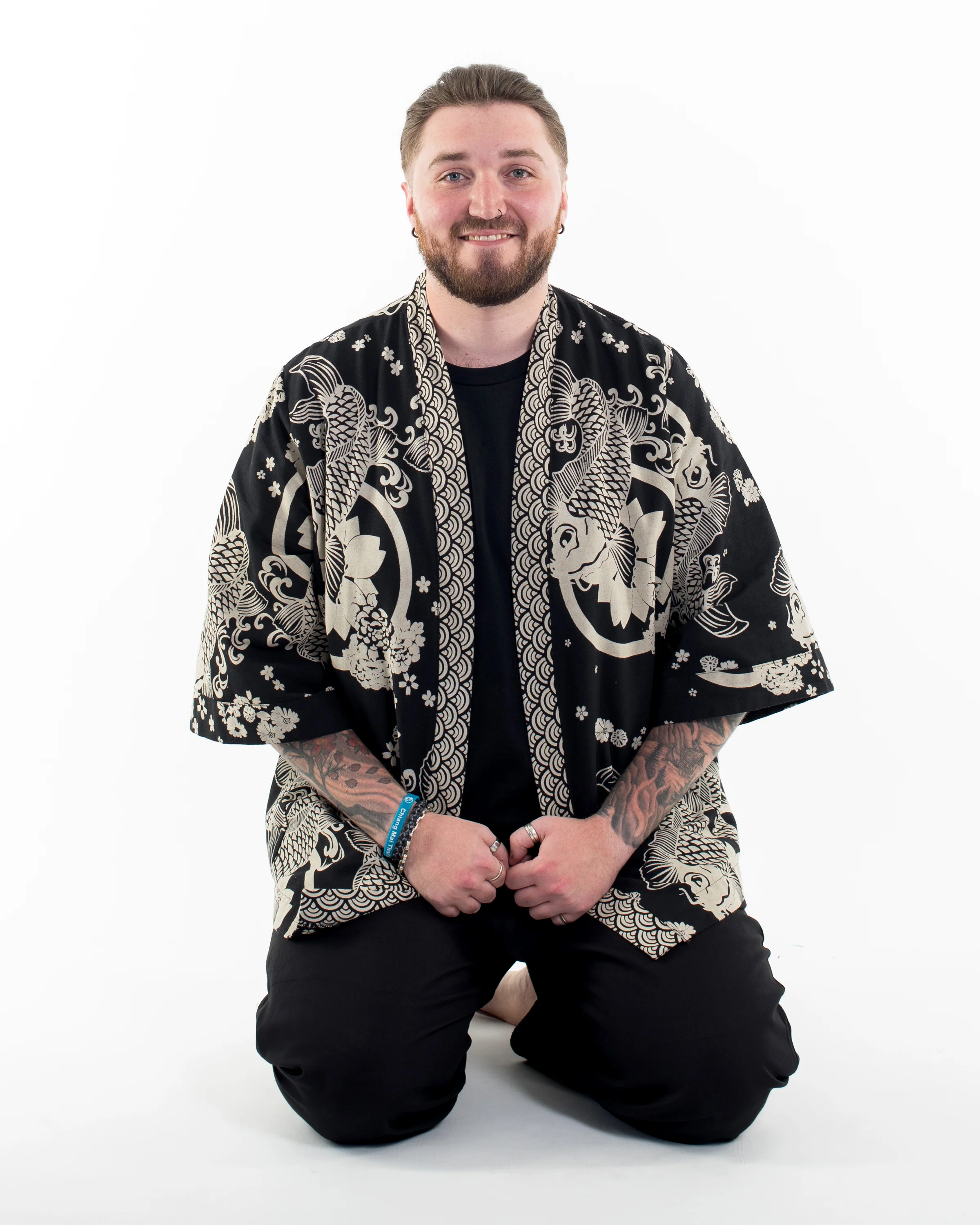 474-Koi-Fish-Print-Cotton-Kimono-Cardigan-in-Black-3.webp Koi Fish Print Cotton Kimono Cardigan in Black