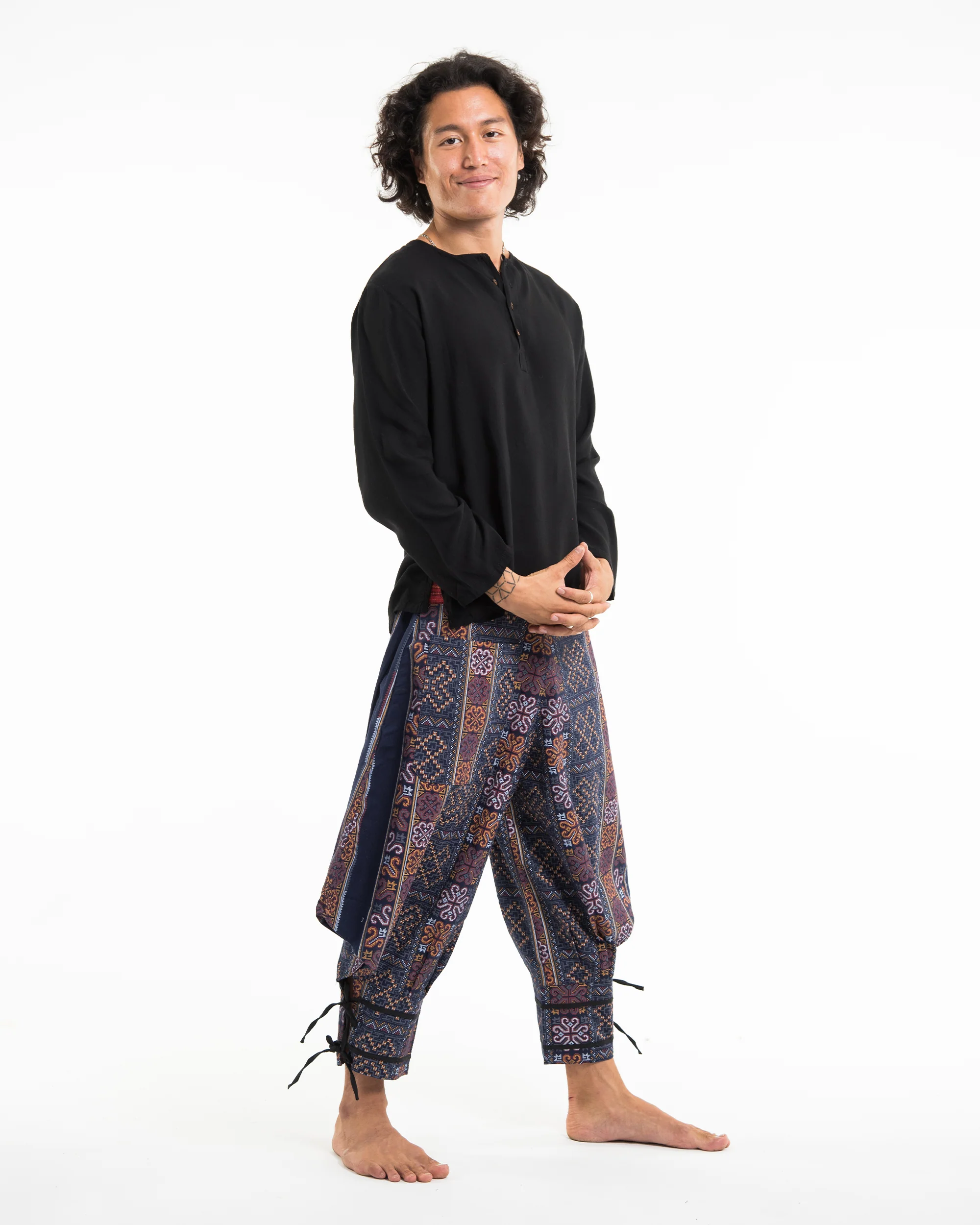 475-Clovers-Thai-Hill-Tribe-Fabric-Men-s-Harem-Pants-with-Ankle-Straps-in-Blue-3.webp Clovers Thai Hill Tribe Fabric Men's Harem Pants with Ankle Straps in Blue