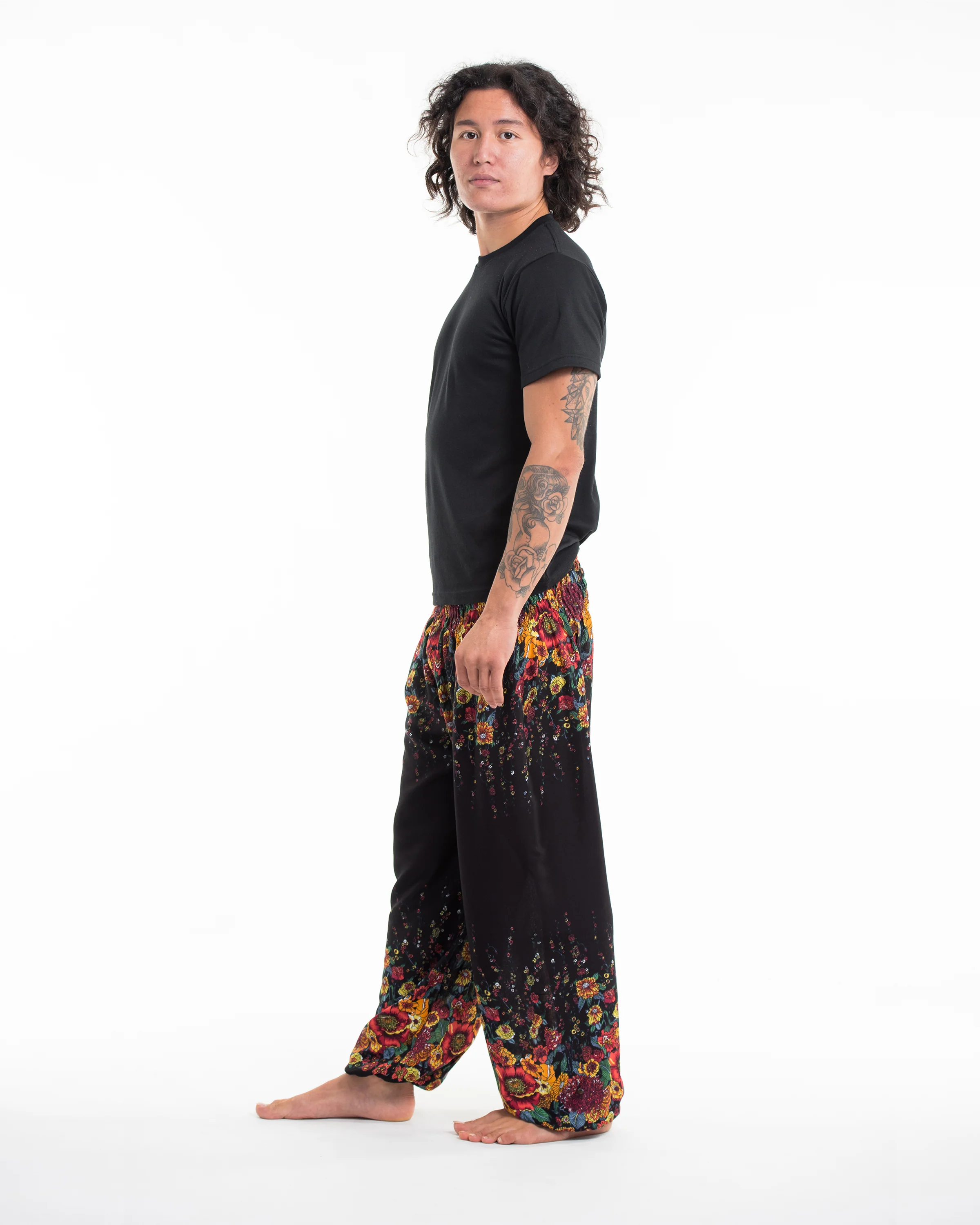590-Floral-Men-s-Harem-Pants-in-Black-3.webp Floral Men's Harem Pants in Black