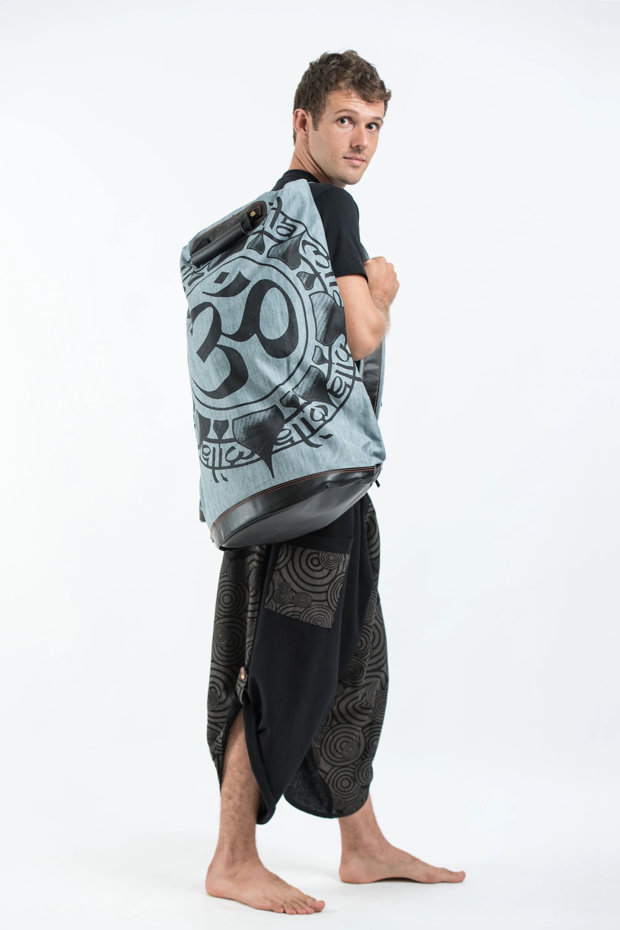 69-Infinitee-Ohm-Denim-Gear-Backpack-3.webp Infinitee Ohm Denim Gear Backpack