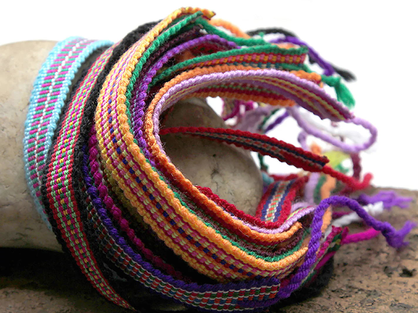 87-Friendship-Loomed-String-Bracelet-6-Pcs.-PACK-3.webp Friendship Loomed String Bracelet 6 Pcs. PACK
