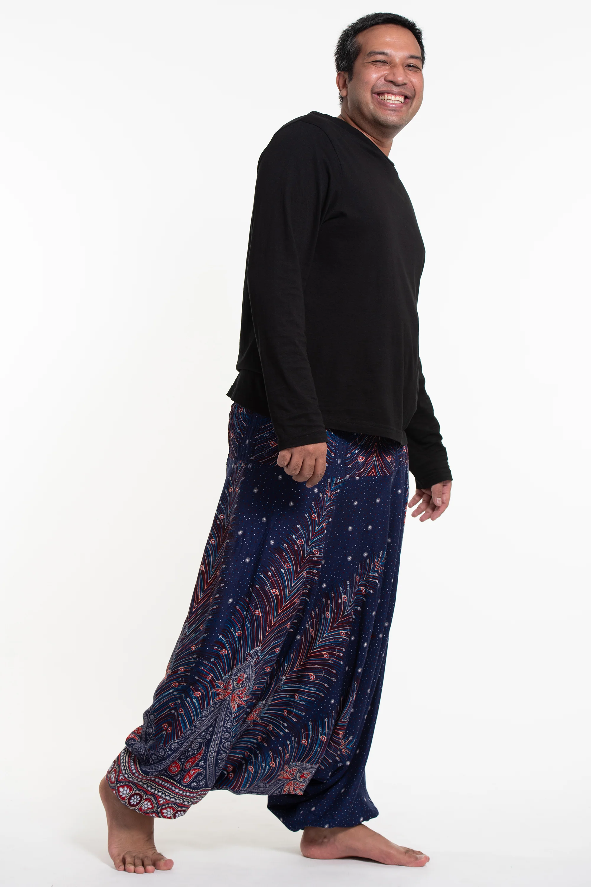 885-Plus-Size-Peacock-Feathers-Drop-Crotch-Men-s-Harem-Pants-in-Blue-3.webp Plus Size Peacock Feathers Drop Crotch Men's Harem Pants in Blue